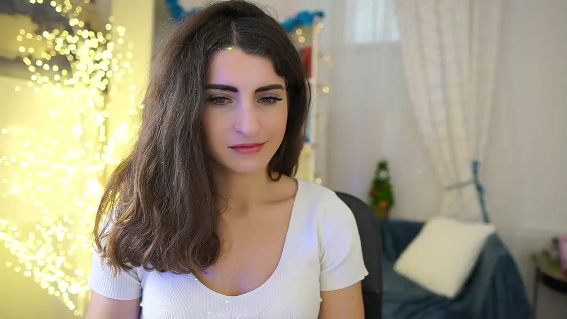 Gallery image thumbnail from EVA__LOVIA_'s myfreecams stream on, 12/07/2023, 11:35 image 11 of 20