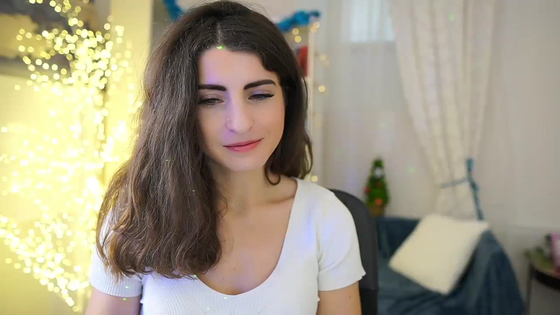 Gallery image thumbnail from EVA__LOVIA_'s myfreecams stream on, 12/07/2023, 11:35 image 13 of 20