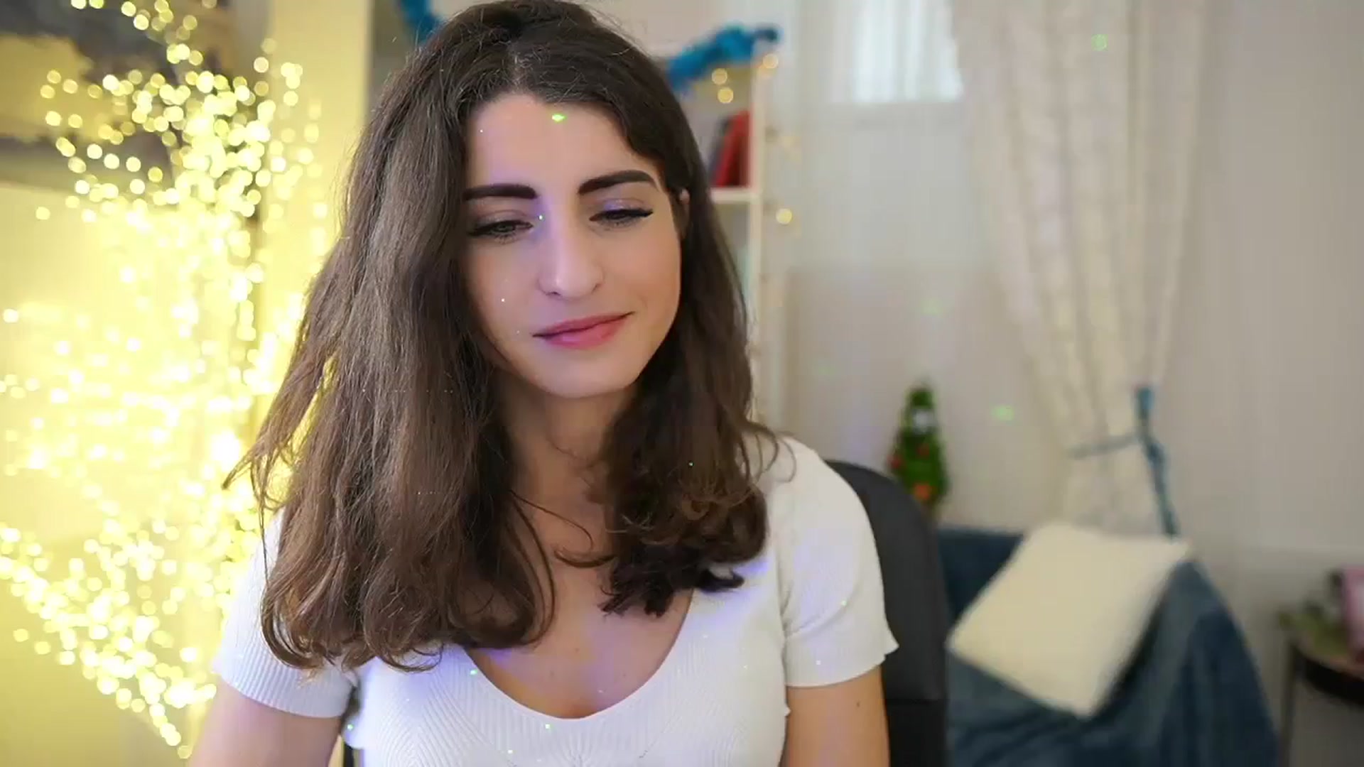 Gallery image thumbnail from EVA__LOVIA_'s myfreecams stream on, 12/07/2023, 13:38 image 2 of 20