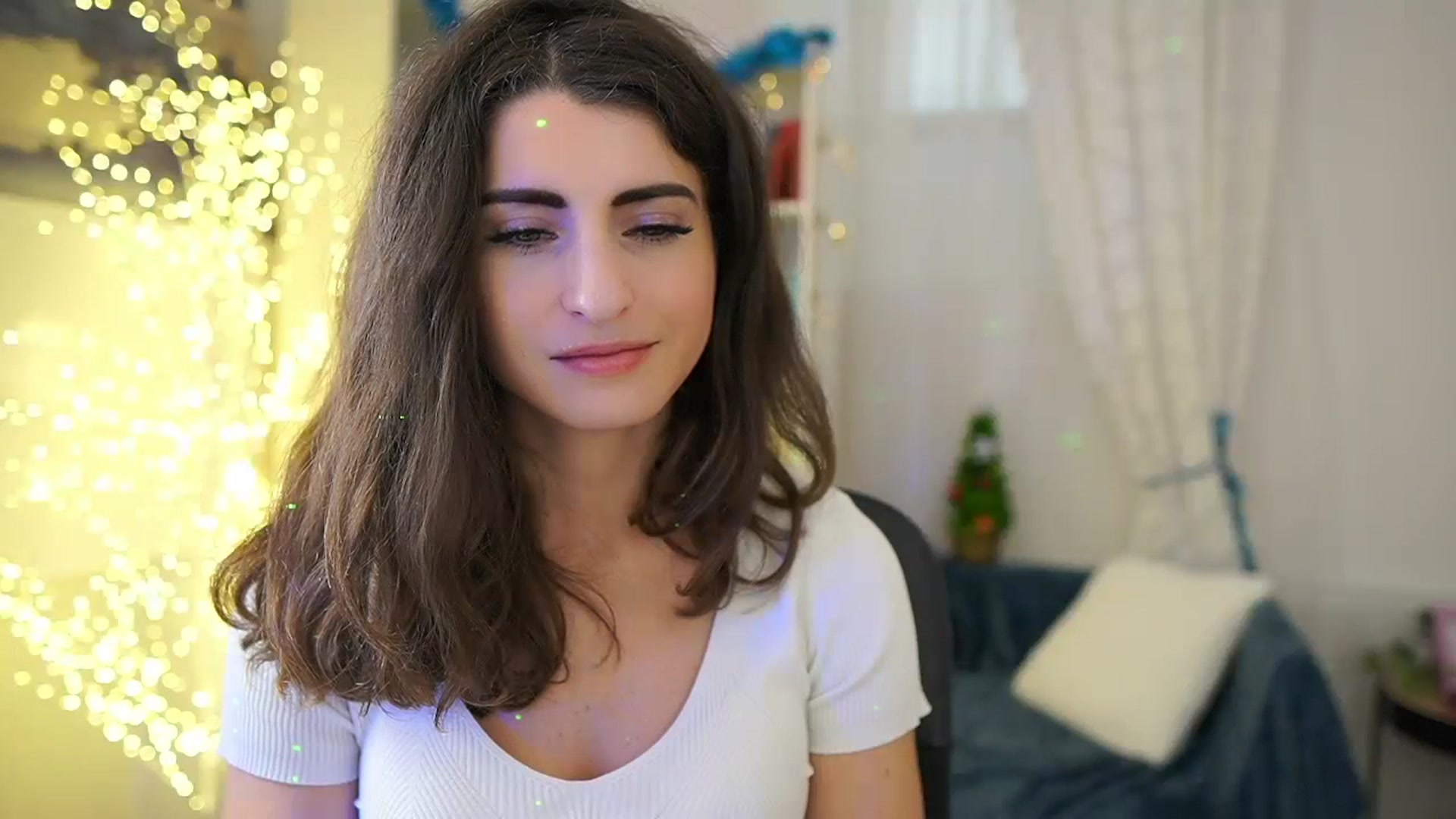 Gallery image thumbnail from EVA__LOVIA_'s myfreecams stream on, 12/07/2023, 13:38 image 8 of 20