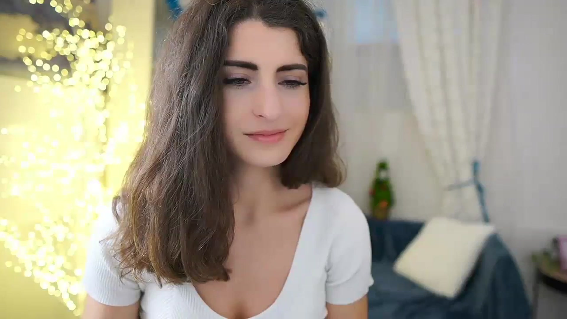Gallery image thumbnail from EVA__LOVIA_'s myfreecams stream on, 12/07/2023, 14:15 image 2 of 20