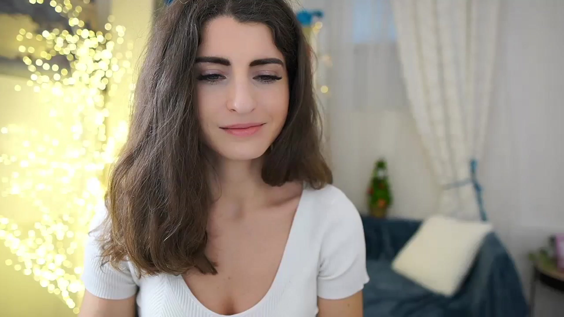 Gallery image thumbnail from EVA__LOVIA_'s myfreecams stream on, 12/07/2023, 14:15 image 3 of 20