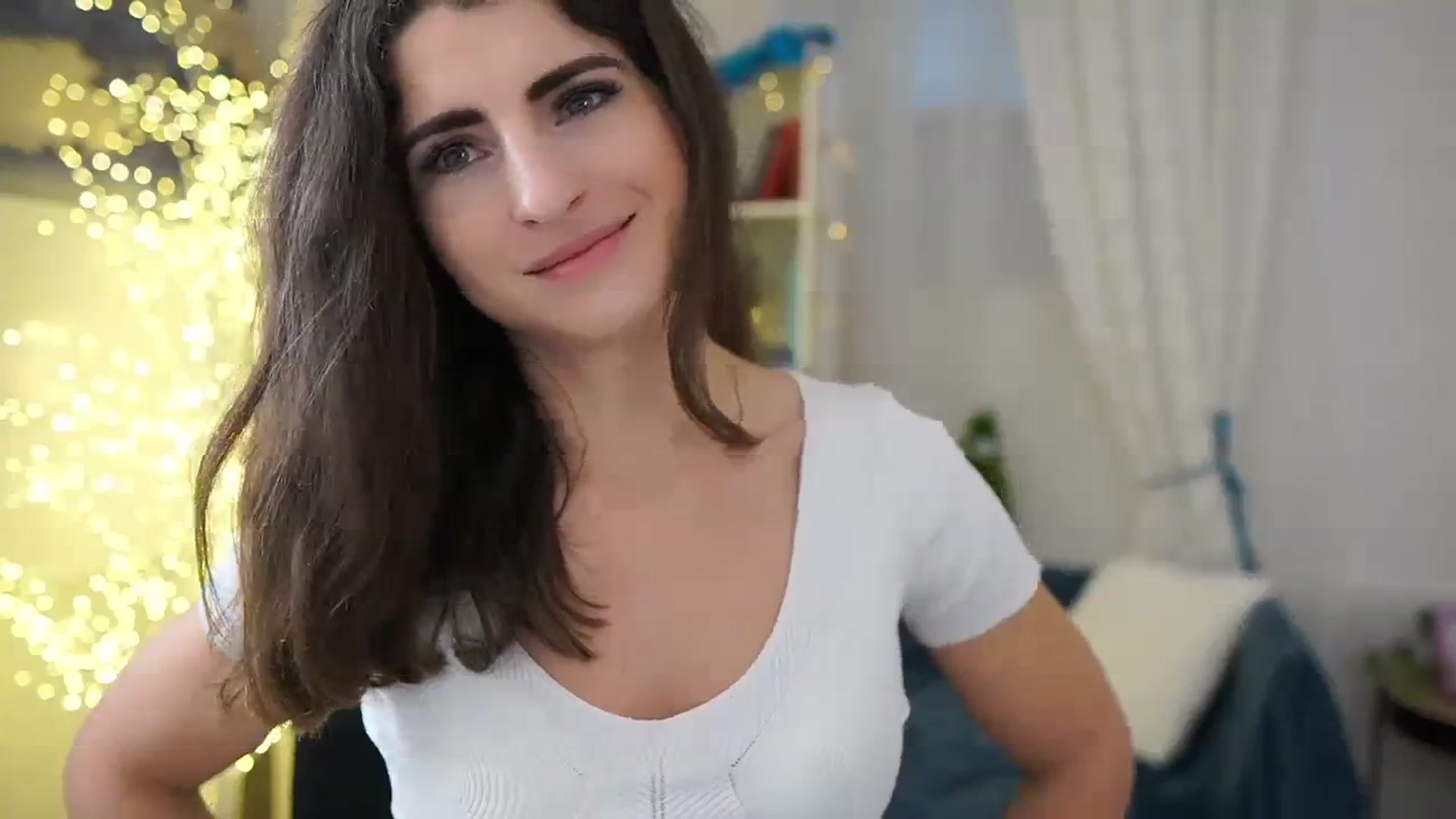Gallery image thumbnail from EVA__LOVIA_'s myfreecams stream on, 12/07/2023, 14:15 image 6 of 20