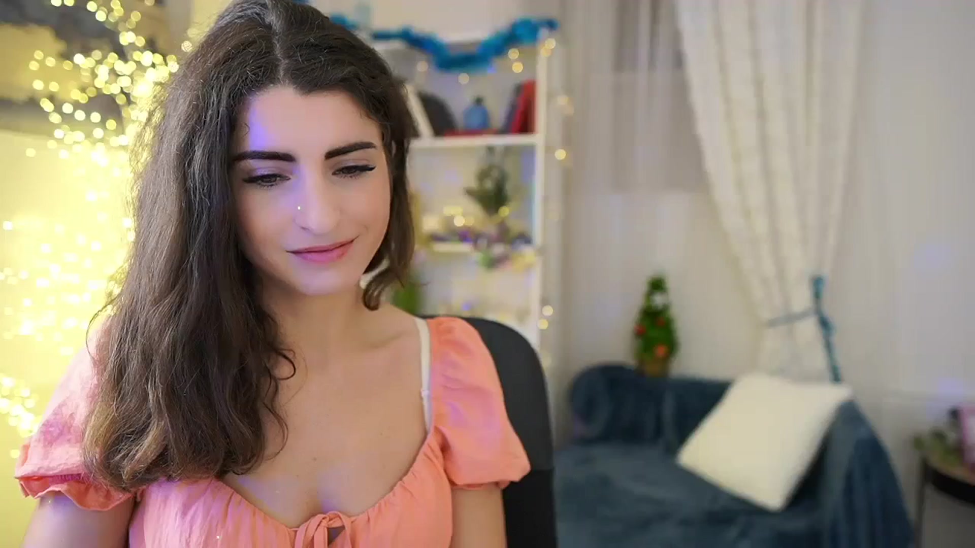 Gallery image thumbnail from EVA__LOVIA_'s myfreecams stream on, 12/08/2023, 16:29 image 15 of 20