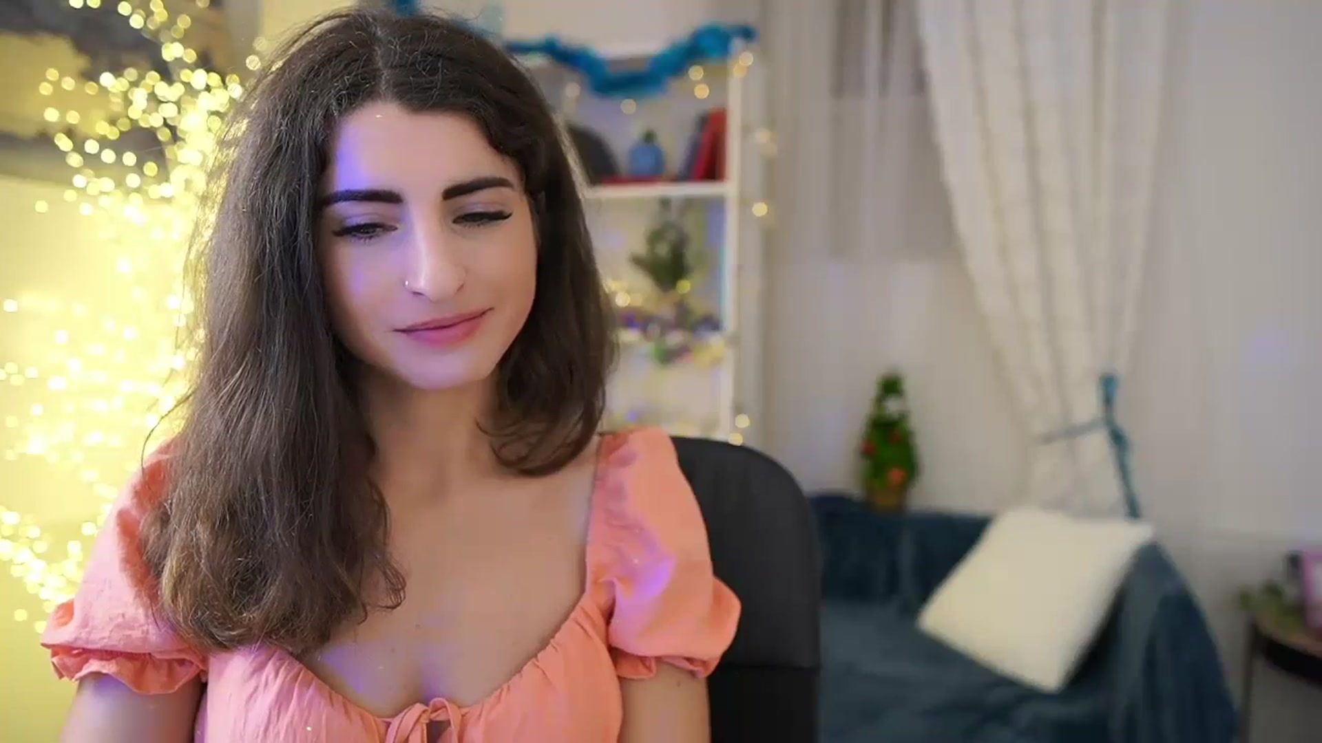 Gallery image thumbnail from EVA__LOVIA_'s myfreecams stream on, 12/08/2023, 18:18 image 3 of 20