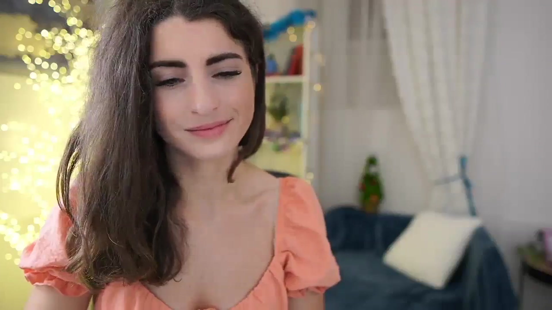 Gallery image thumbnail from EVA__LOVIA_'s myfreecams stream on, 12/08/2023, 18:43 image 14 of 20