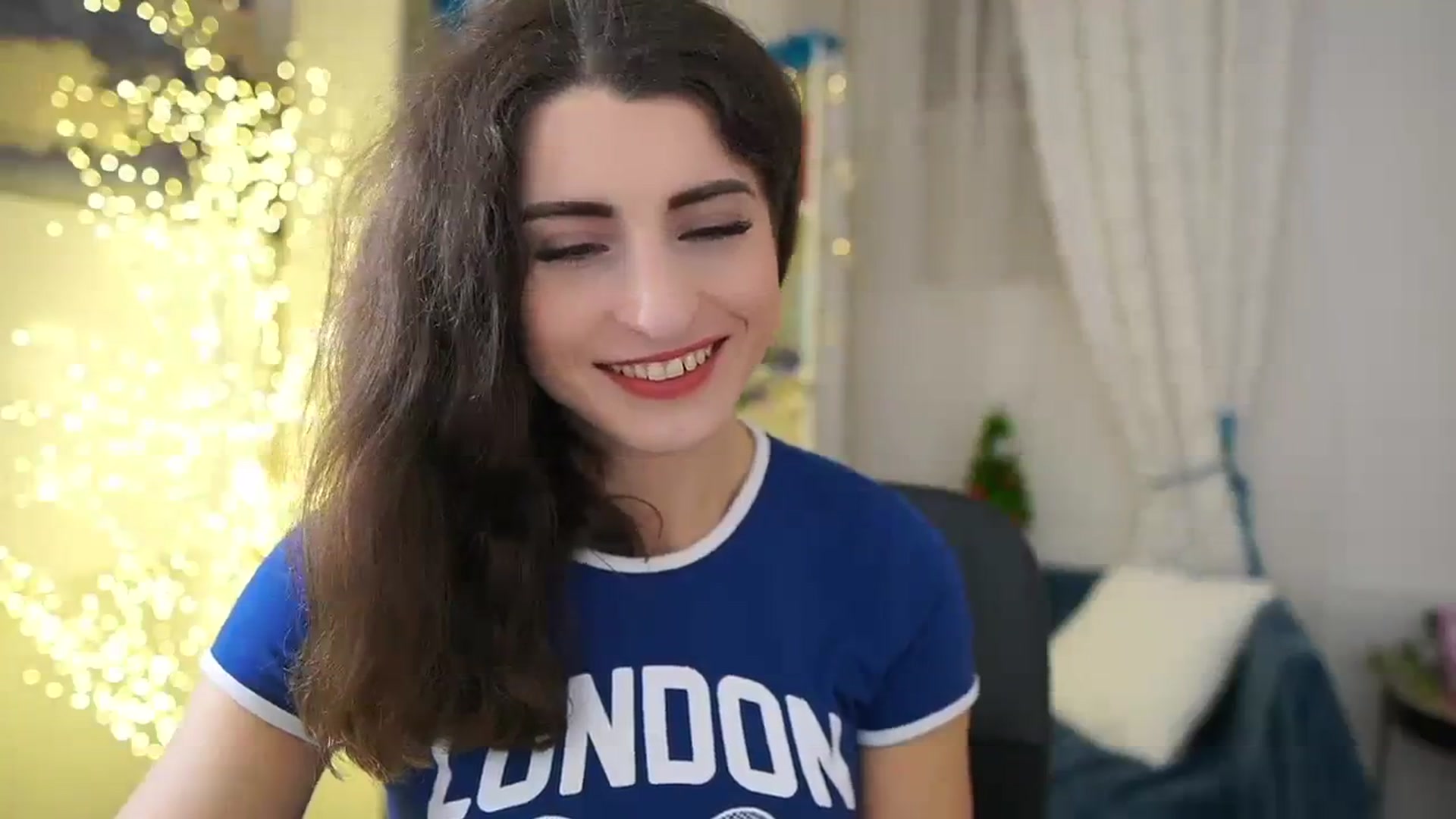 Gallery image thumbnail from EVA__LOVIA_'s myfreecams stream on, 12/13/2023, 16:47 image 3 of 20