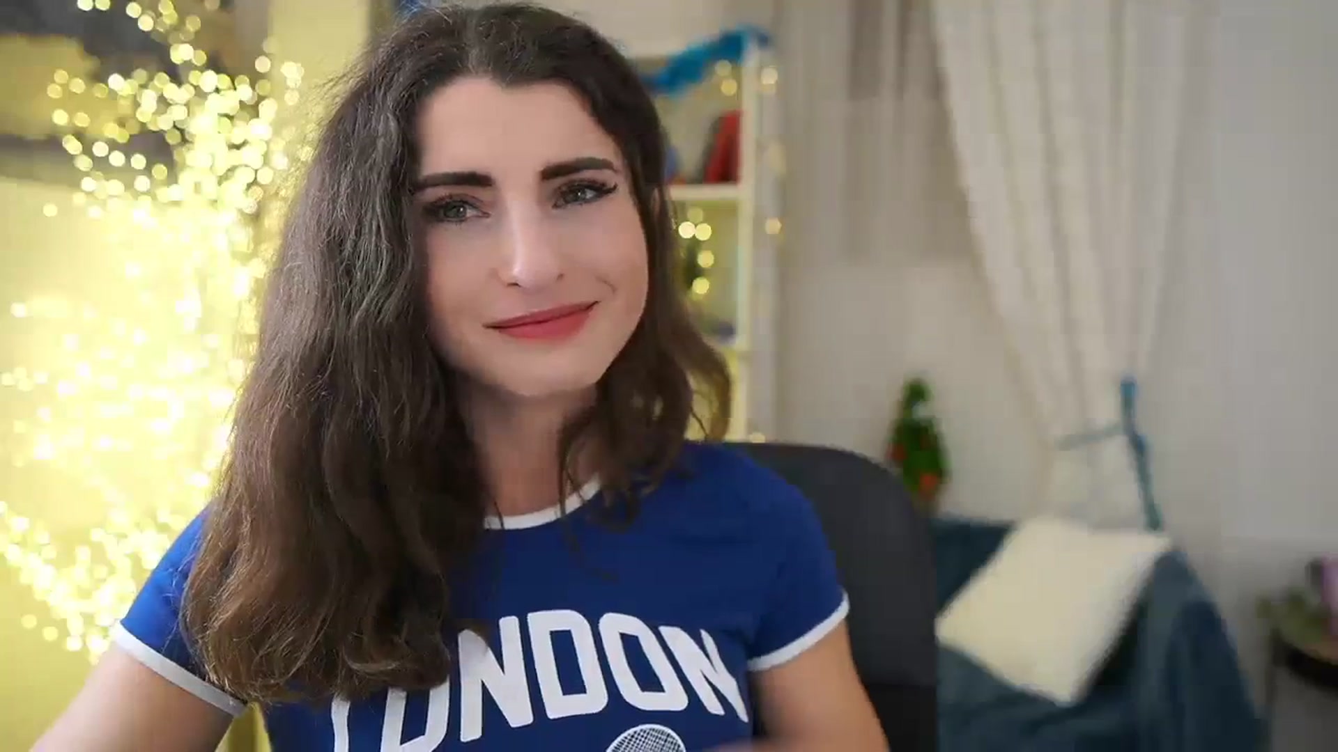 Gallery image thumbnail from EVA__LOVIA_'s myfreecams stream on, 12/13/2023, 16:47 image 13 of 20
