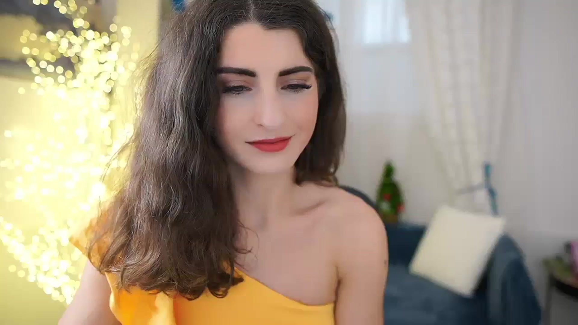 Gallery image thumbnail from EVA__LOVIA_'s myfreecams stream on, 12/14/2023, 11:52 image 14 of 20