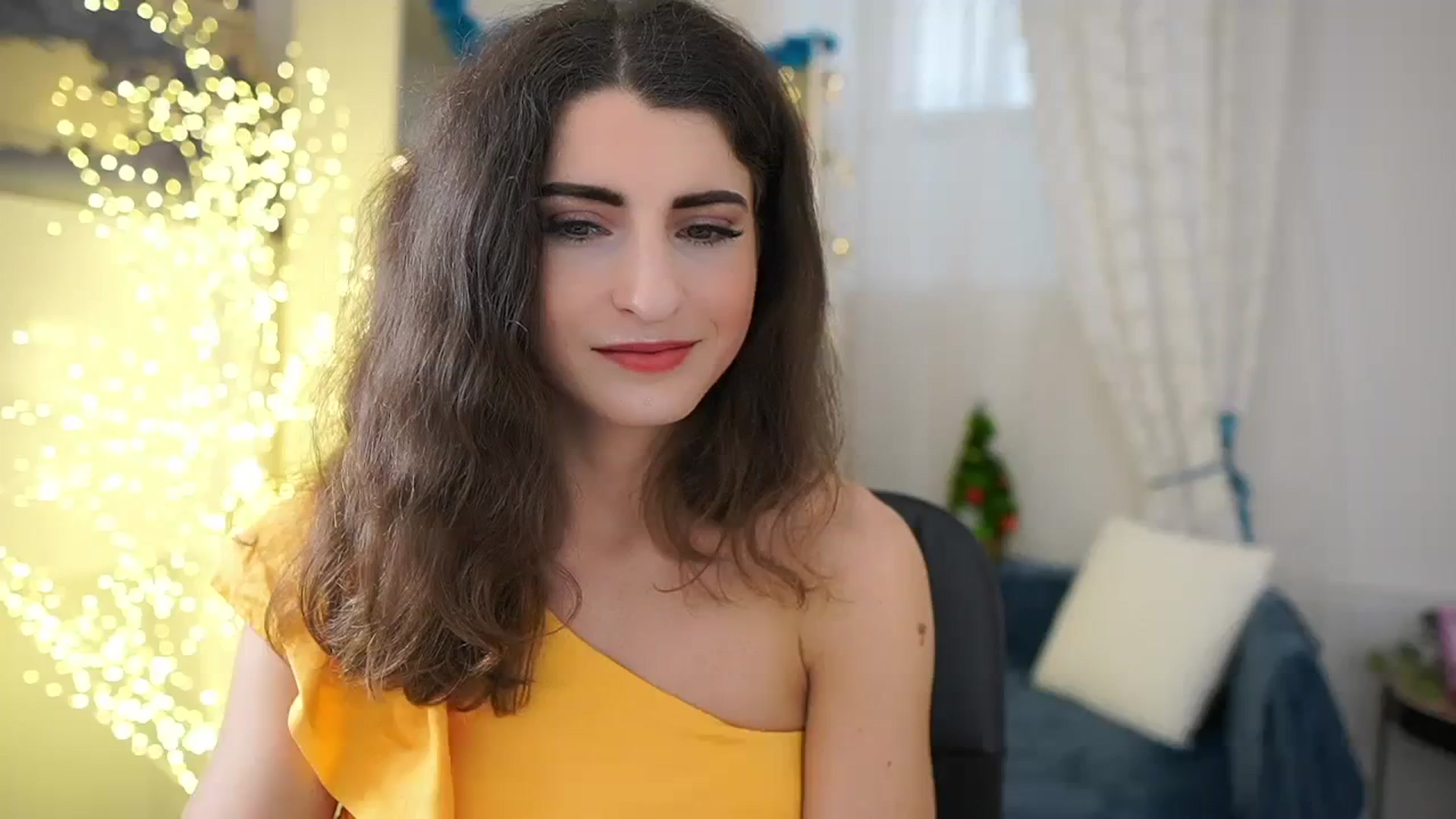 Gallery image thumbnail from EVA__LOVIA_'s myfreecams stream on, 12/14/2023, 11:52 image 3 of 20