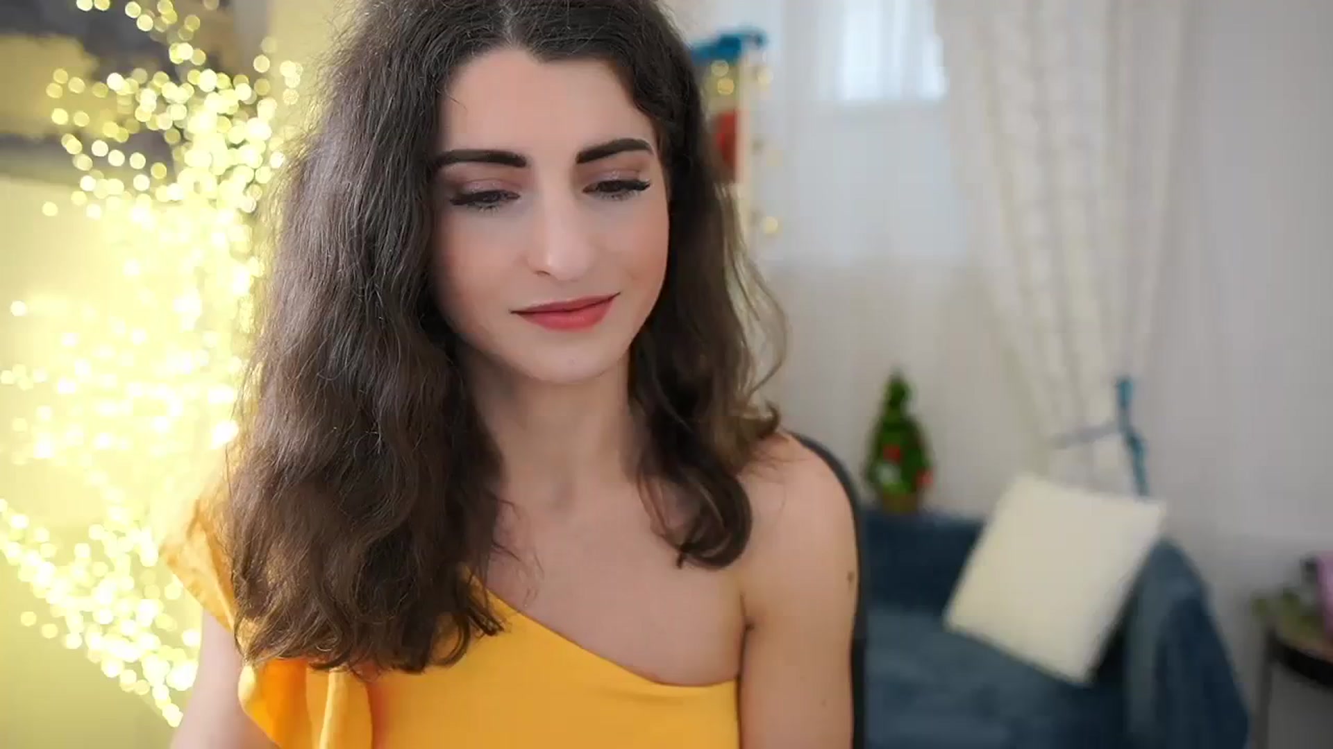 Gallery image thumbnail from EVA__LOVIA_'s myfreecams stream on, 12/14/2023, 11:52 image 10 of 20