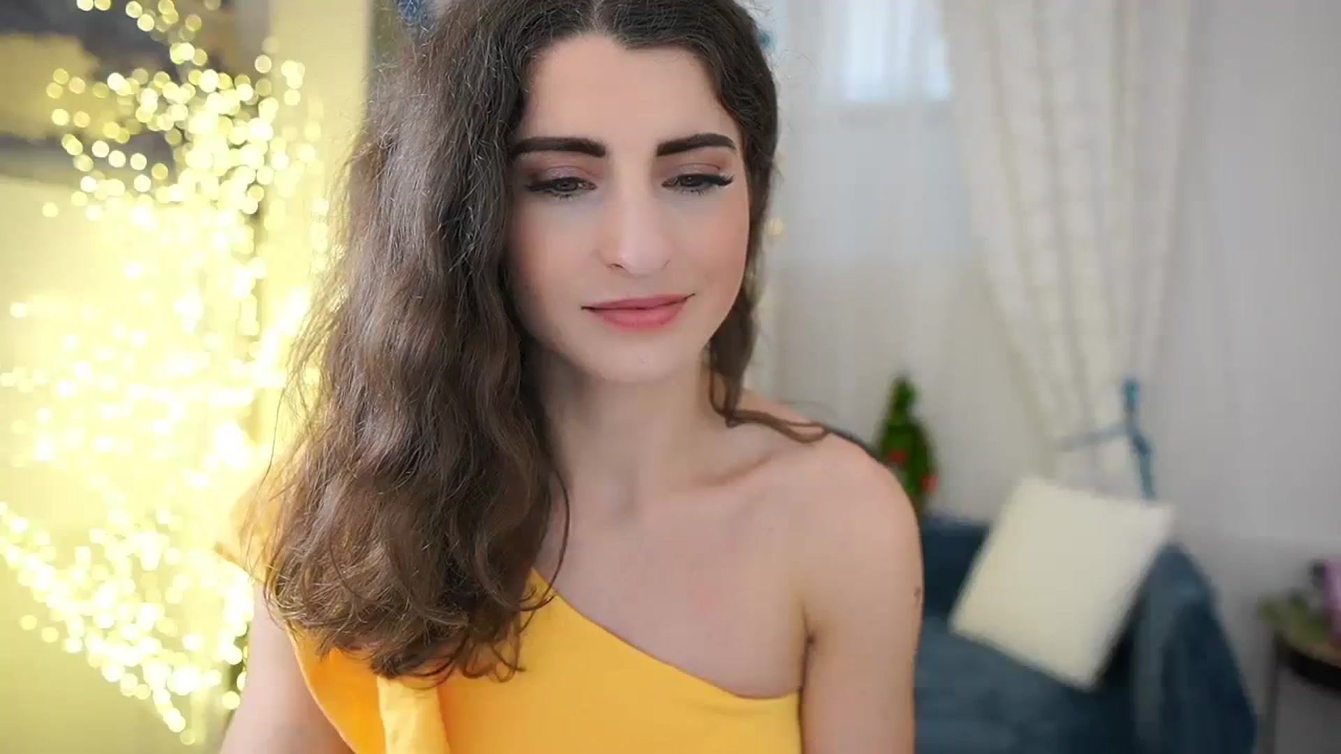 Gallery image thumbnail from EVA__LOVIA_'s myfreecams stream on, 12/14/2023, 13:05 image 3 of 20