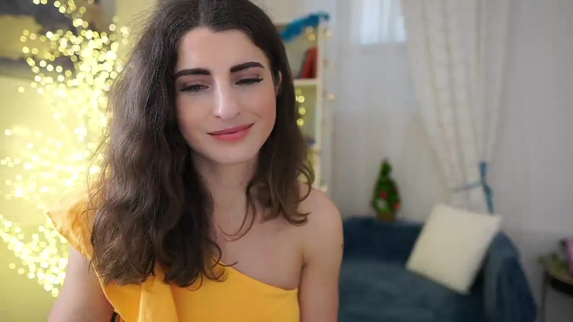 Gallery image thumbnail from EVA__LOVIA_'s myfreecams stream on, 12/14/2023, 13:05 image 5 of 20