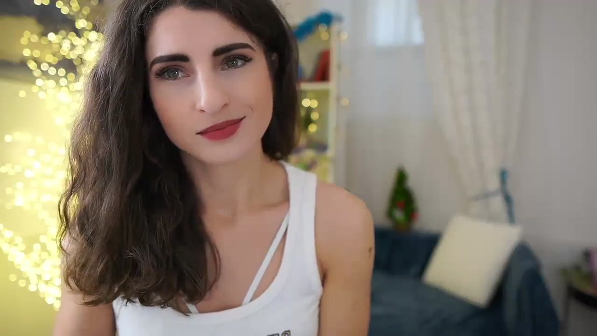 Gallery image thumbnail from EVA__LOVIA_'s myfreecams stream on, 12/15/2023, 09:48 image 13 of 20