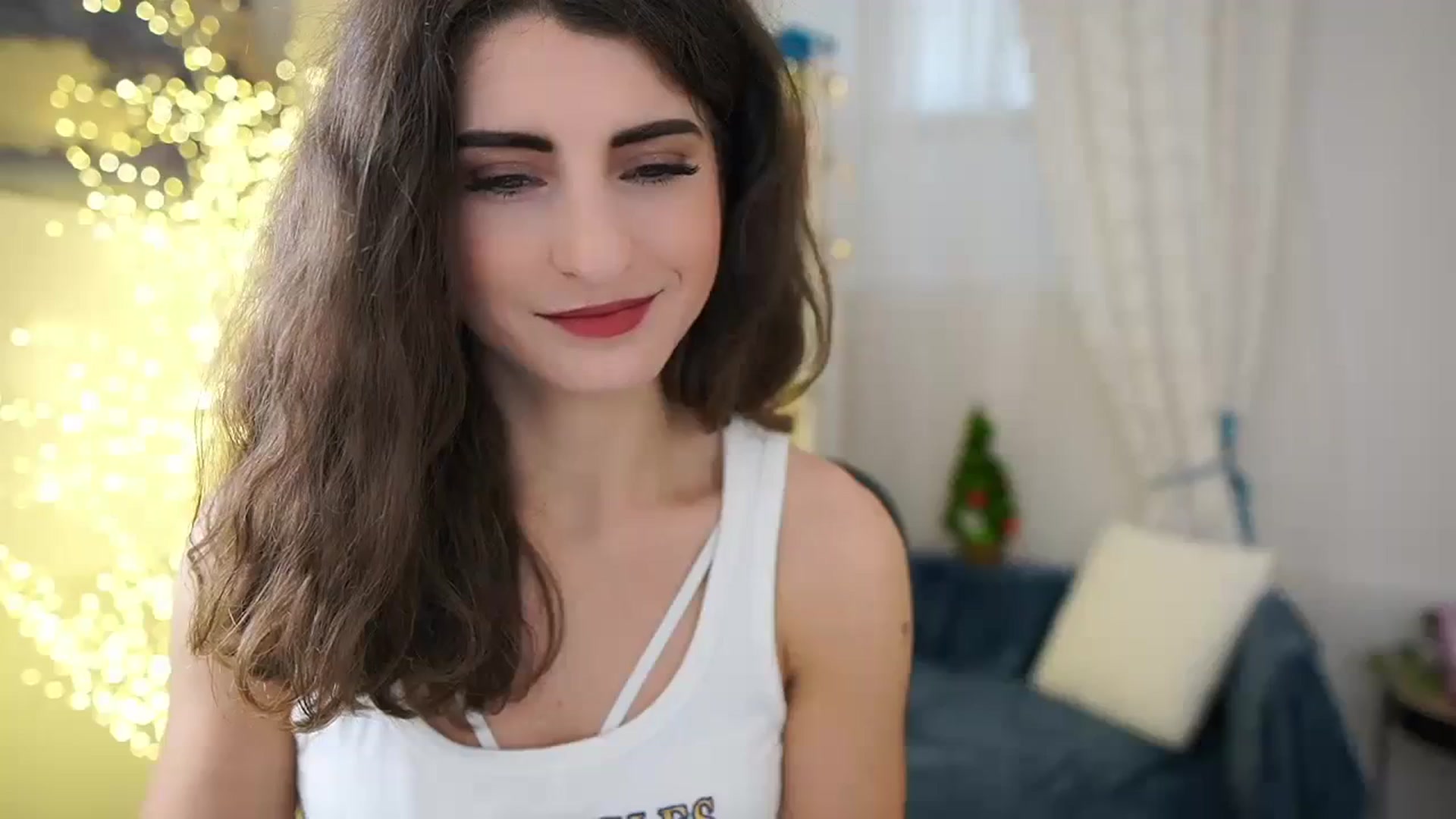 Gallery image thumbnail from EVA__LOVIA_'s myfreecams stream on, 12/15/2023, 09:48 image 16 of 20