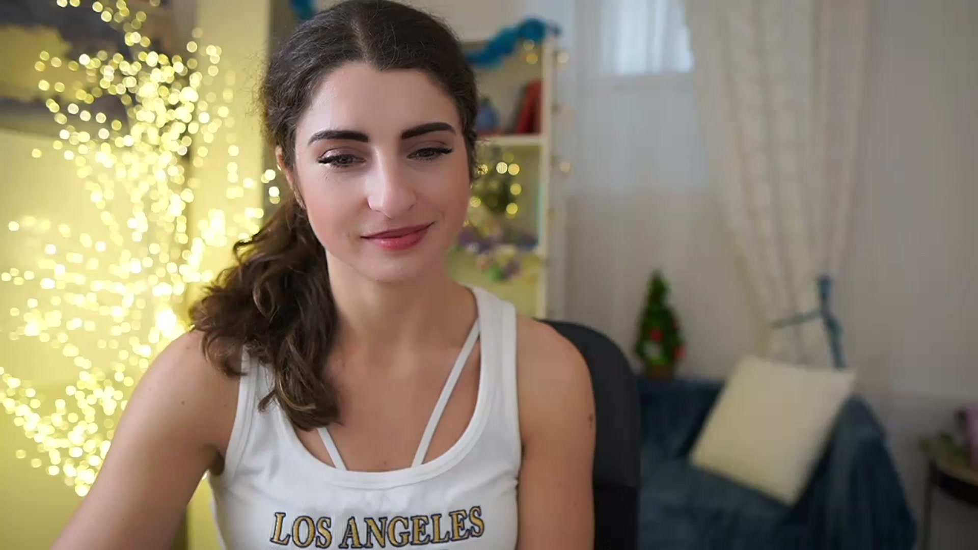 Gallery image thumbnail from EVA__LOVIA_'s myfreecams stream on, 12/15/2023, 12:36 image 2 of 20