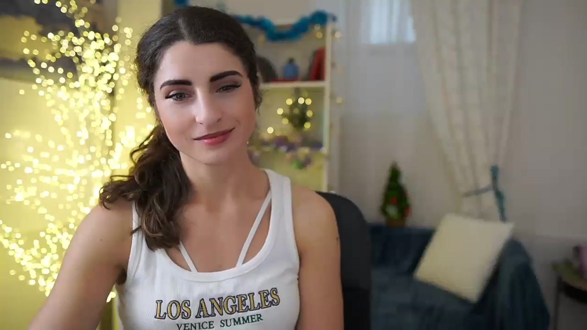 Gallery image thumbnail from EVA__LOVIA_'s myfreecams stream on, 12/15/2023, 12:36 image 10 of 20