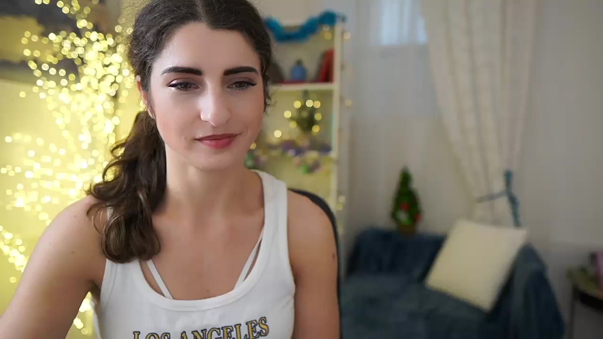 Gallery image thumbnail from EVA__LOVIA_'s myfreecams stream on, 12/15/2023, 13:33 image 20 of 20