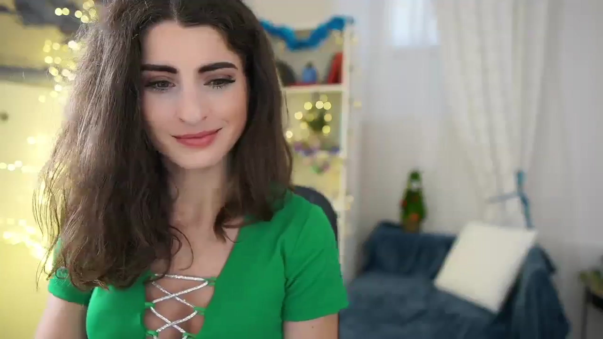 Gallery image thumbnail from EVA__LOVIA_'s myfreecams stream on, 12/16/2023, 12:27 image 15 of 20