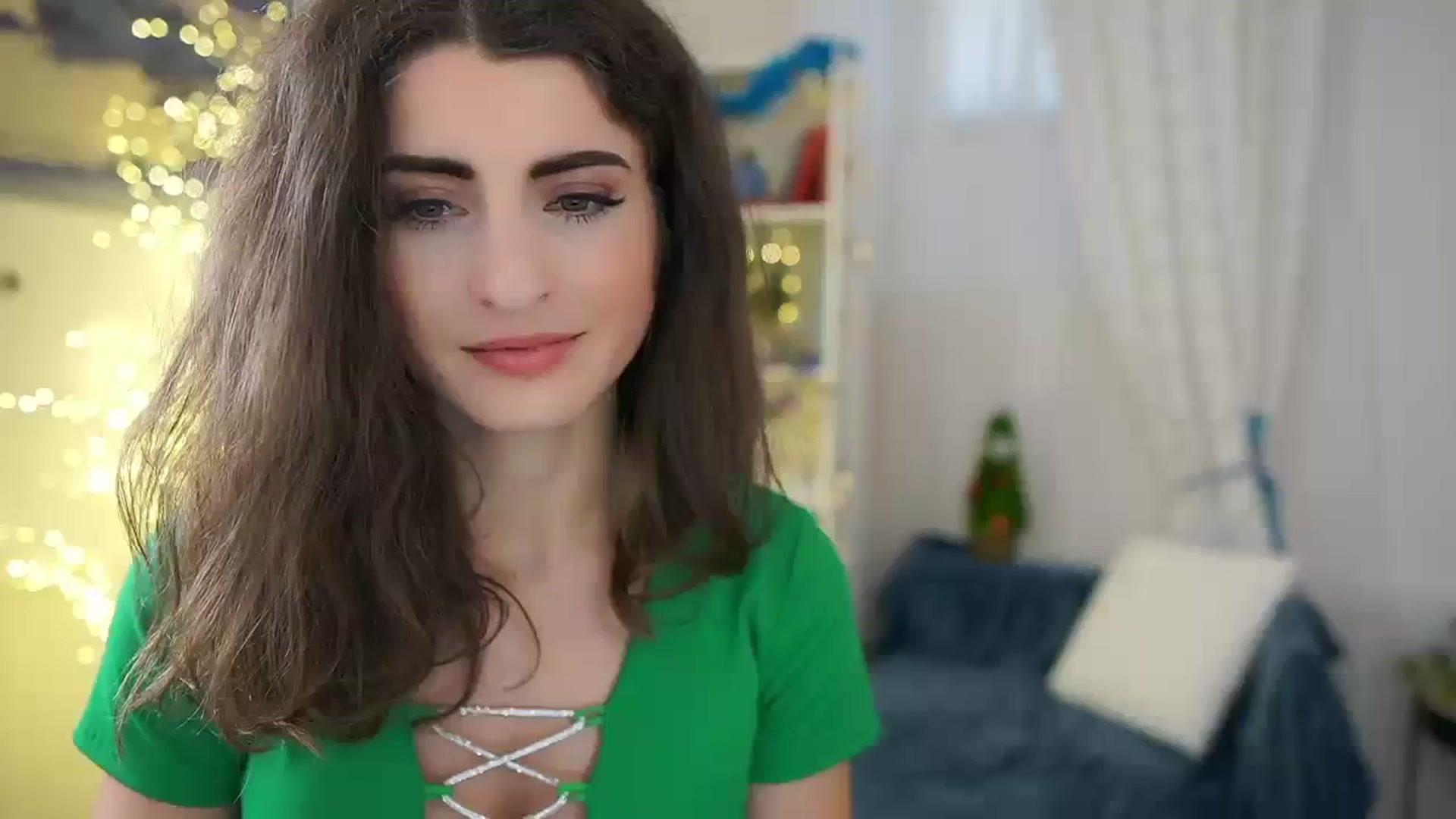 Gallery image thumbnail from EVA__LOVIA_'s myfreecams stream on, 12/16/2023, 12:27 image 16 of 20