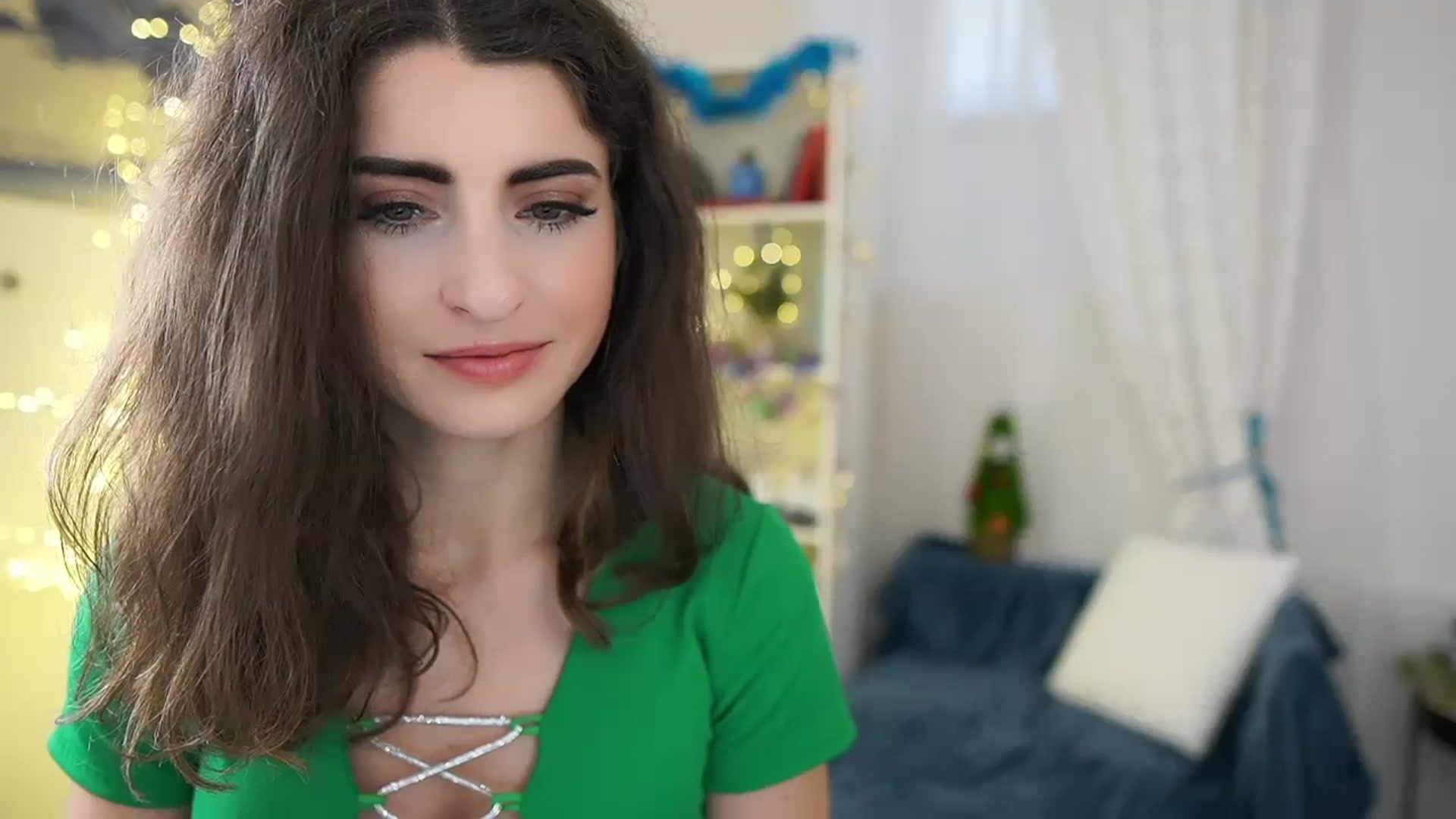 Gallery image thumbnail from EVA__LOVIA_'s myfreecams stream on, 12/16/2023, 12:27 image 20 of 20