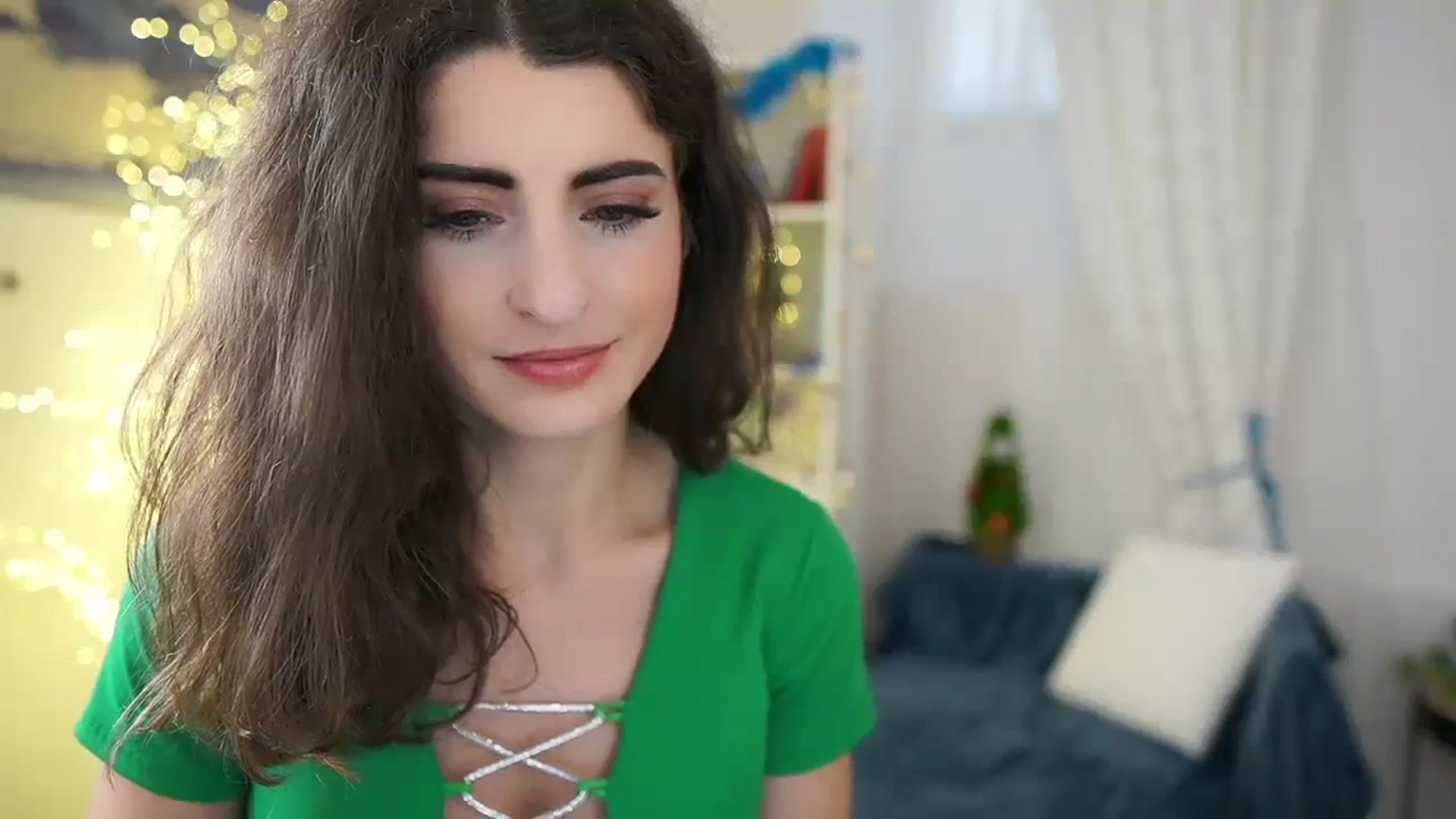 Gallery image thumbnail from EVA__LOVIA_'s myfreecams stream on, 12/16/2023, 12:27 image 7 of 20