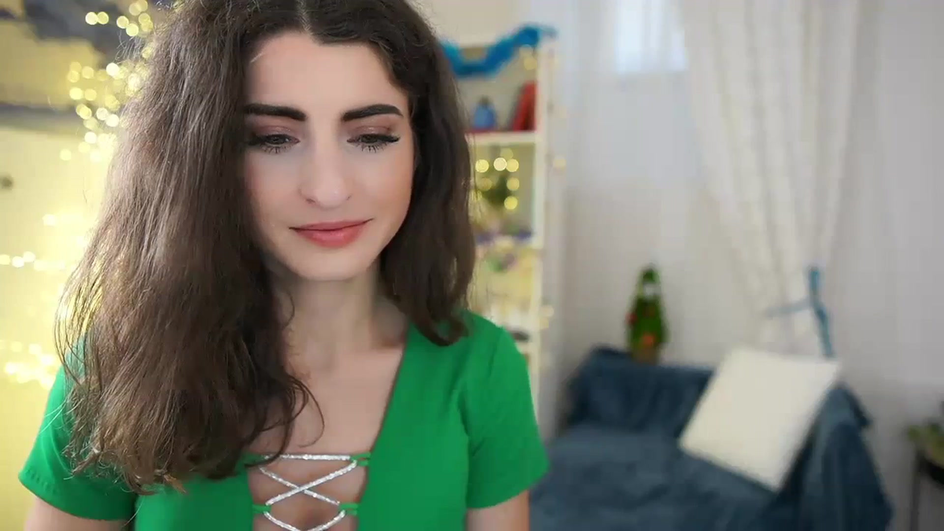 Gallery image thumbnail from EVA__LOVIA_'s myfreecams stream on, 12/16/2023, 12:27 image 13 of 20