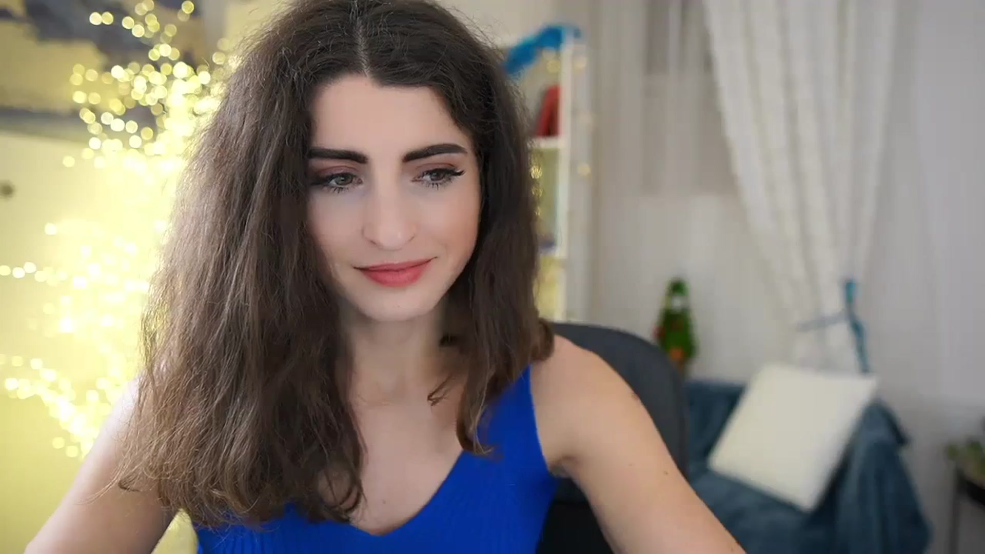 Gallery image thumbnail from EVA__LOVIA_'s myfreecams stream on, 12/16/2023, 16:05 image 11 of 20