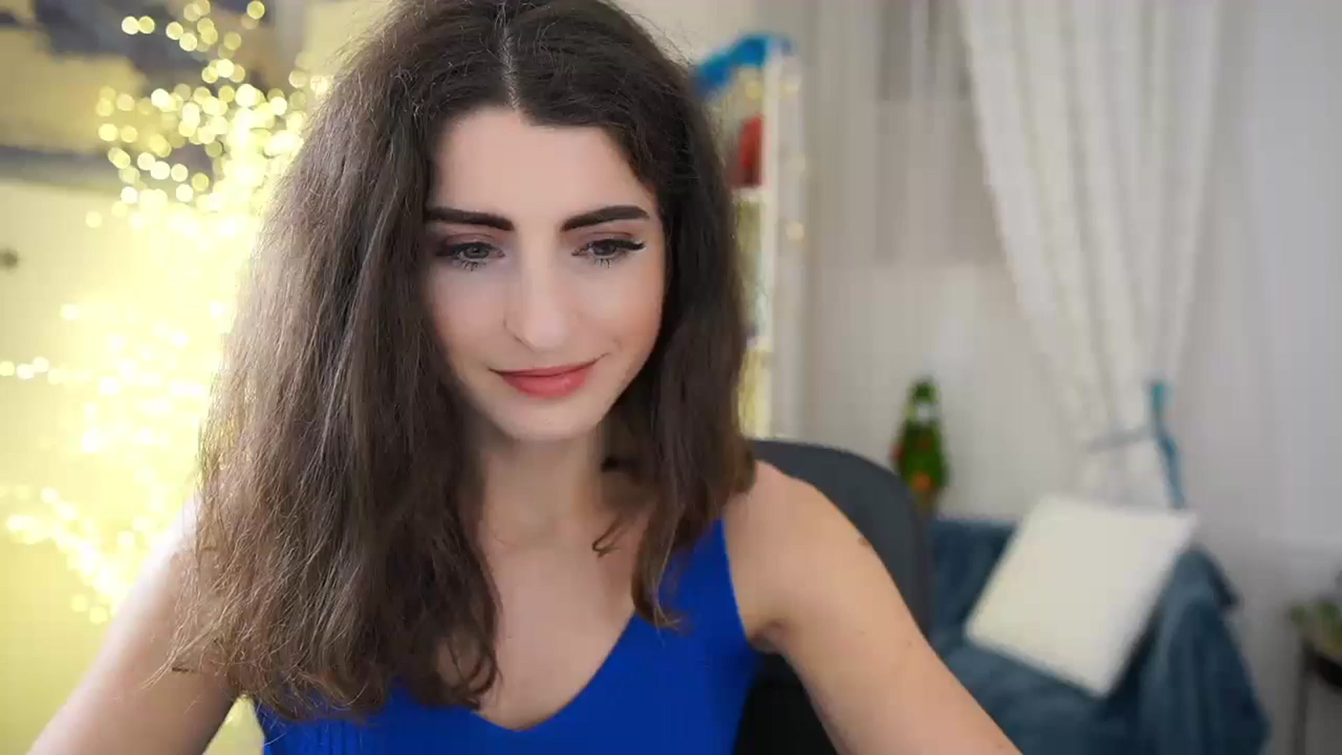 Gallery image thumbnail from EVA__LOVIA_'s myfreecams stream on, 12/16/2023, 16:05 image 9 of 20