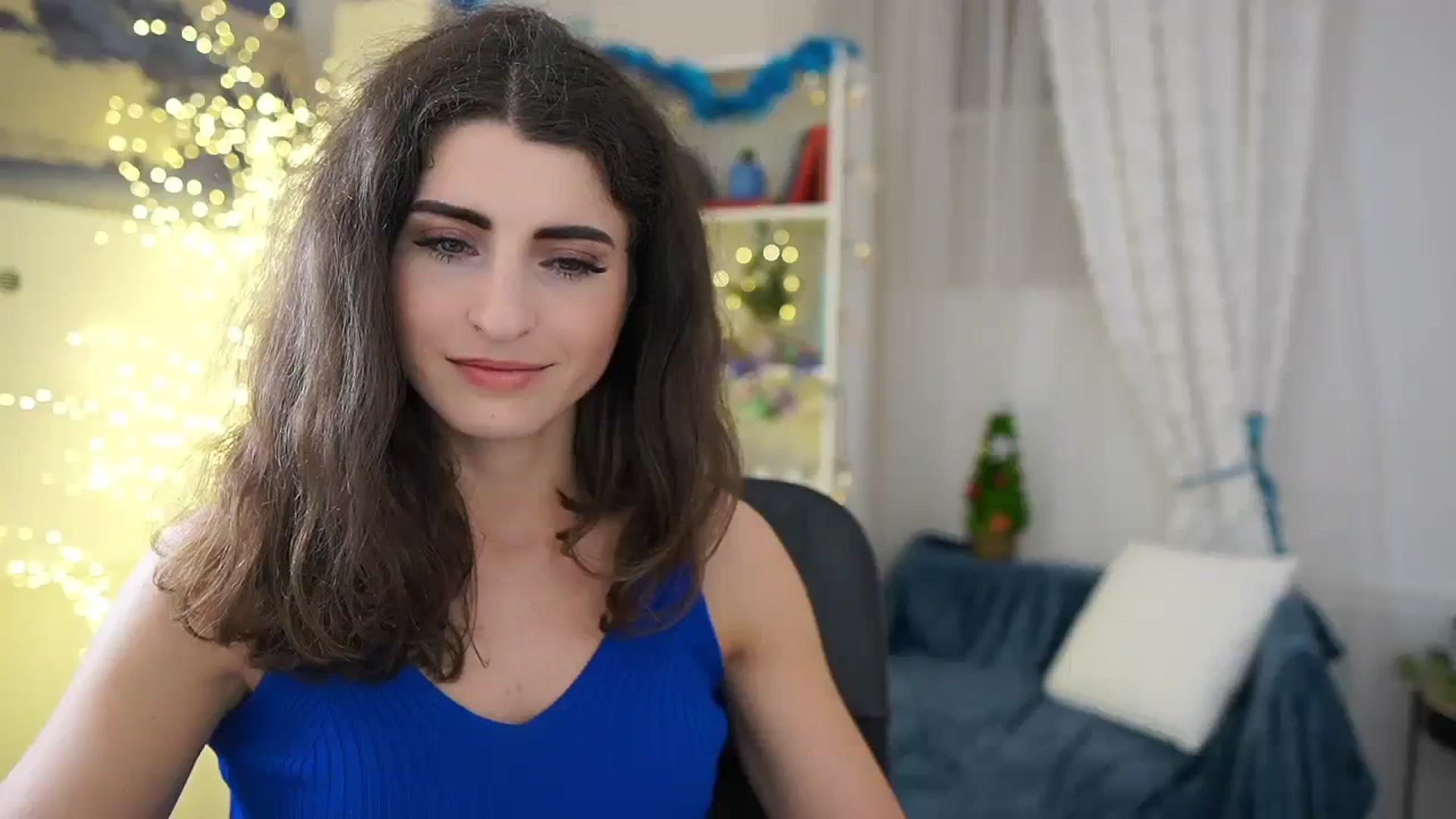 Gallery image thumbnail from EVA__LOVIA_'s myfreecams stream on, 12/16/2023, 19:08 image 18 of 20