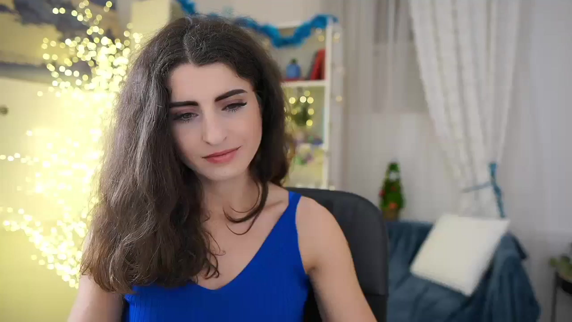 Gallery image thumbnail from EVA__LOVIA_'s myfreecams stream on, 12/16/2023, 19:08 image 1 of 20