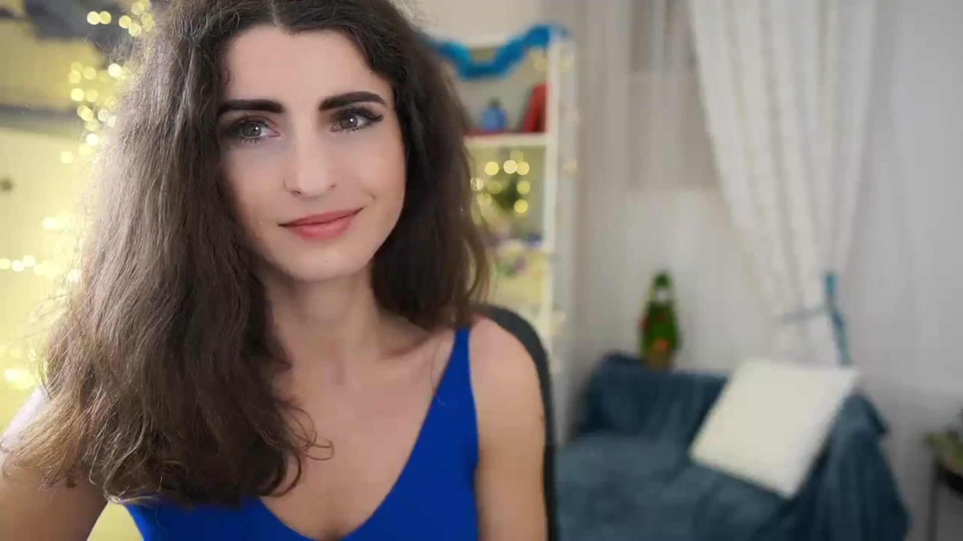Gallery image thumbnail from EVA__LOVIA_'s myfreecams stream on, 12/16/2023, 19:08 image 12 of 20