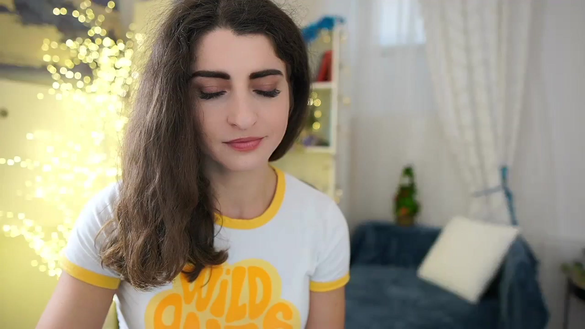 Gallery image thumbnail from EVA__LOVIA_'s myfreecams stream on, 12/18/2023, 12:27 image 8 of 20