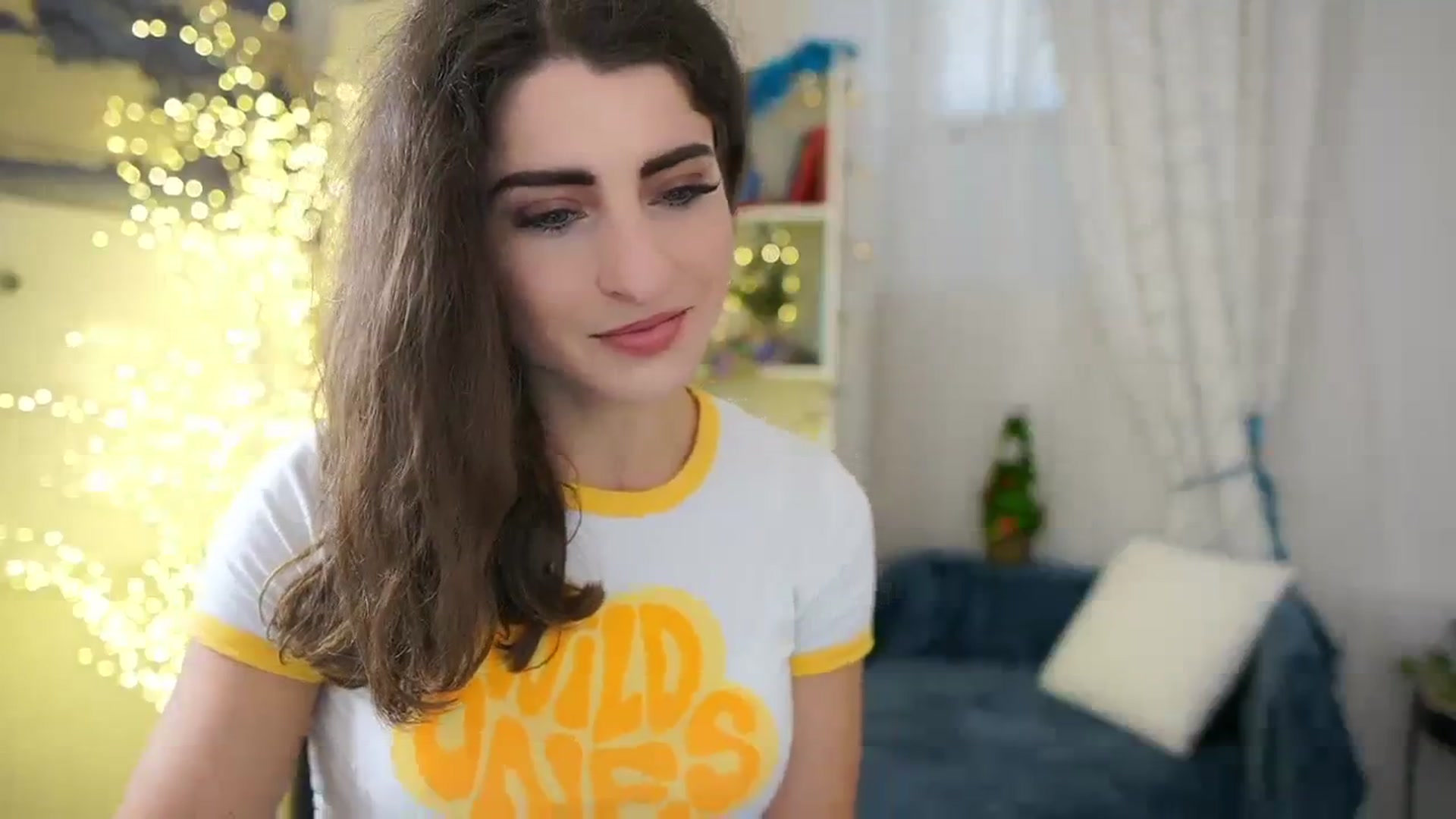 Gallery image thumbnail from EVA__LOVIA_'s myfreecams stream on, 12/18/2023, 12:27 image 7 of 20