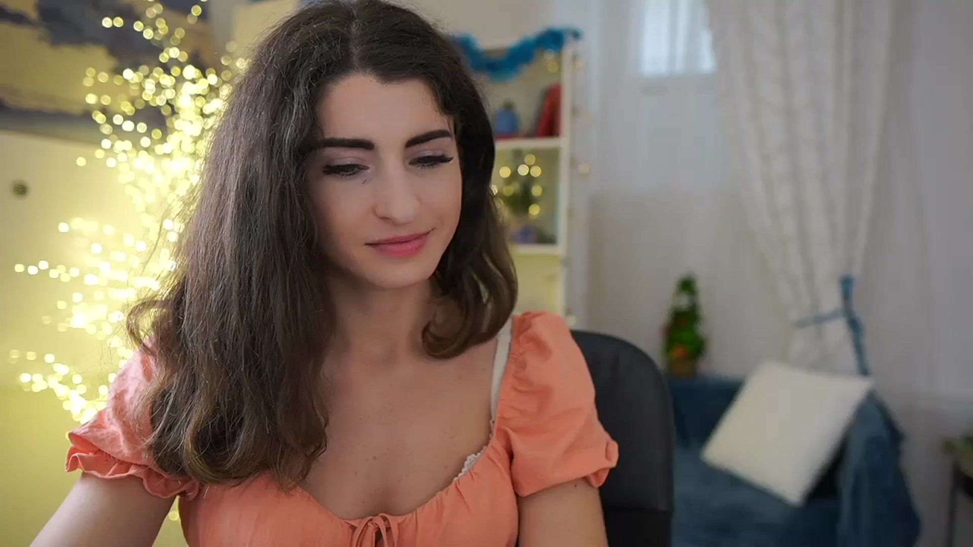 Gallery image thumbnail from EVA__LOVIA_'s myfreecams stream on, 12/20/2023, 14:05 image 1 of 20