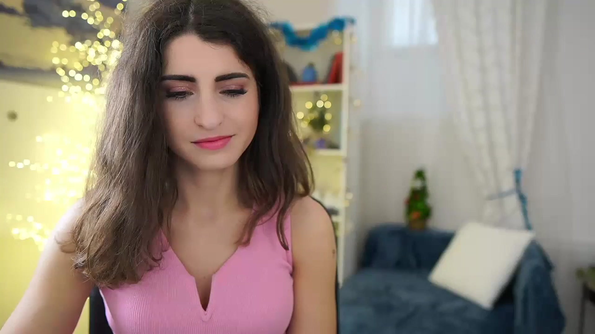 Gallery image thumbnail from EVA__LOVIA_'s myfreecams stream on, 12/22/2023, 11:03 image 4 of 20