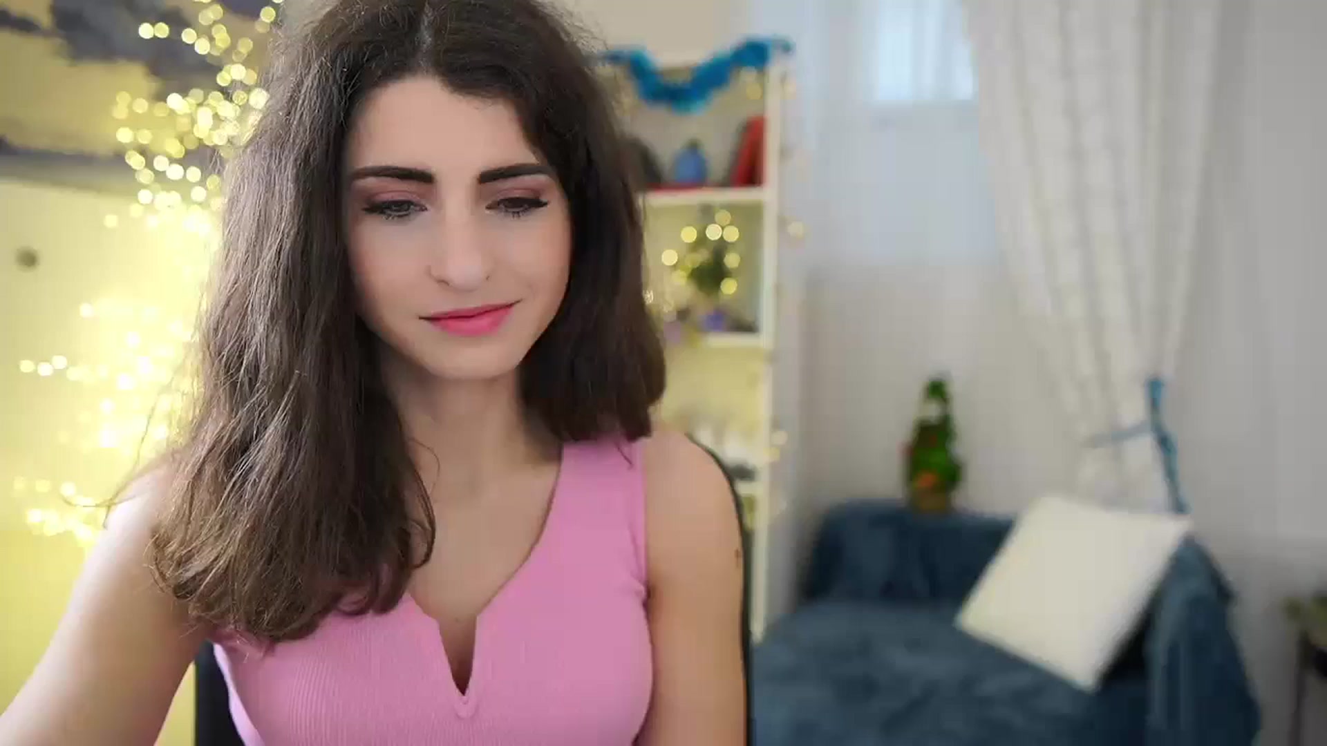 Gallery image thumbnail from EVA__LOVIA_'s myfreecams stream on, 12/22/2023, 11:03 image 2 of 20