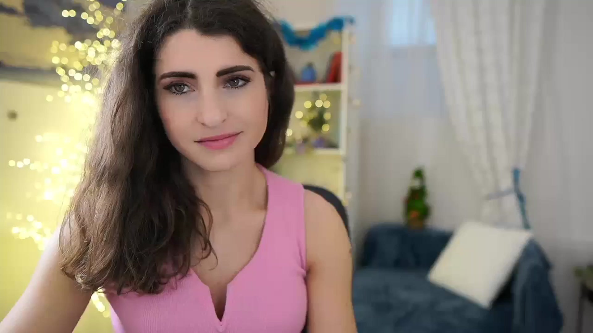 Gallery image thumbnail from EVA__LOVIA_'s myfreecams stream on, 12/22/2023, 12:22 image 7 of 20