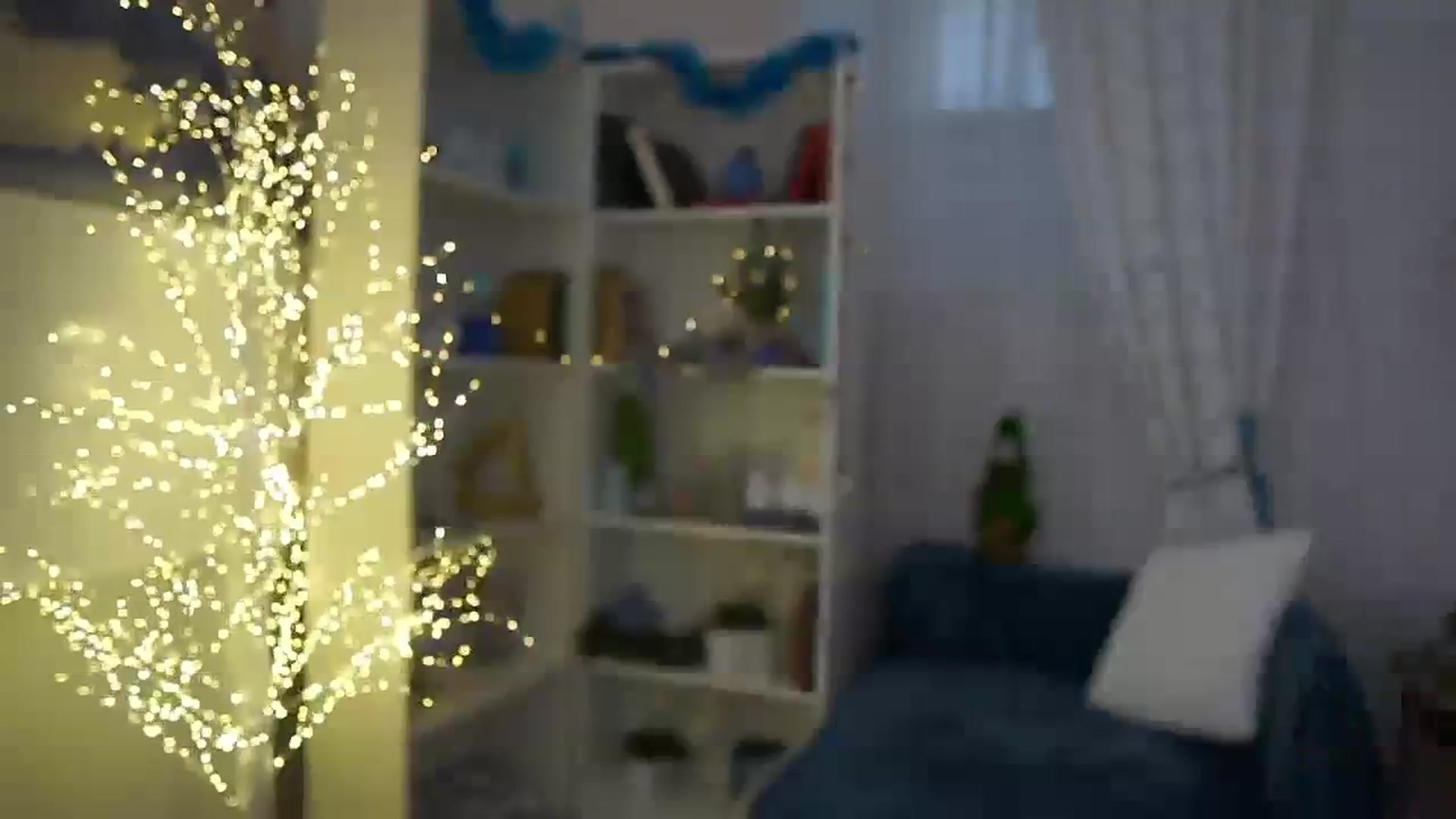 Gallery image thumbnail from EVA__LOVIA_'s myfreecams stream on, 12/24/2023, 10:03 image 12 of 20