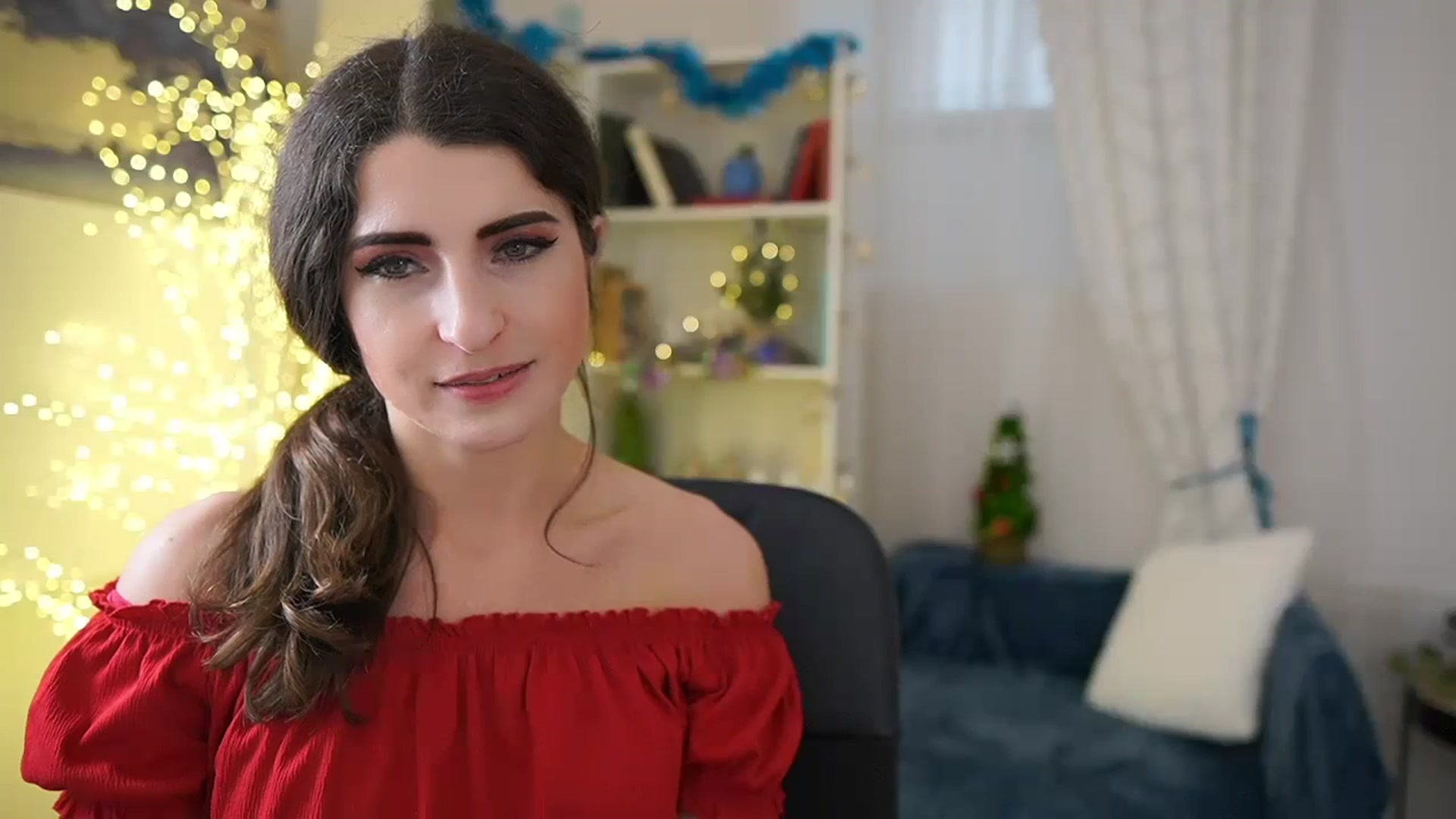 Gallery image thumbnail from EVA__LOVIA_'s myfreecams stream on, 12/24/2023, 10:03 image 13 of 20