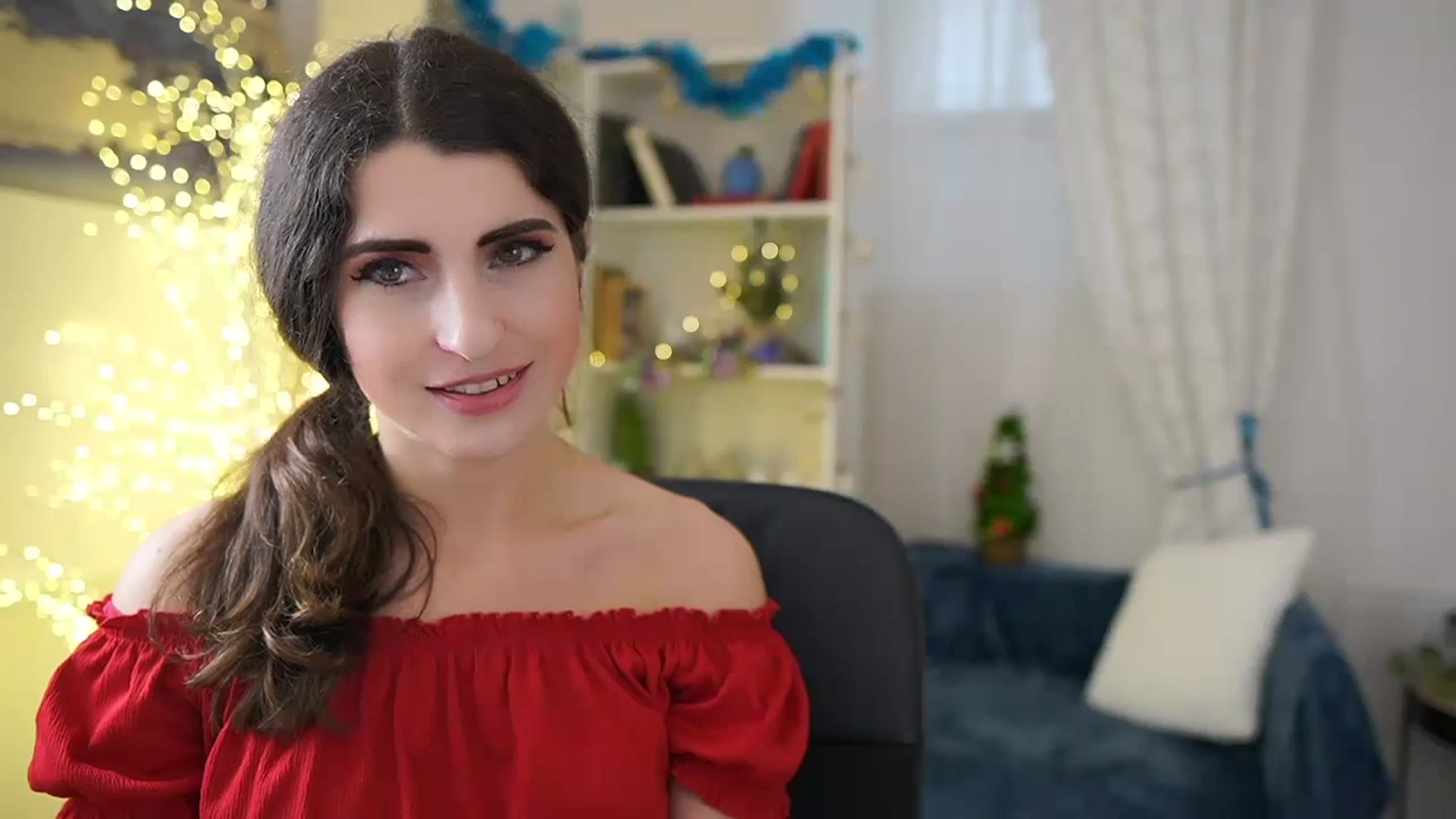 Gallery image thumbnail from EVA__LOVIA_'s myfreecams stream on, 12/24/2023, 10:03 image 20 of 20