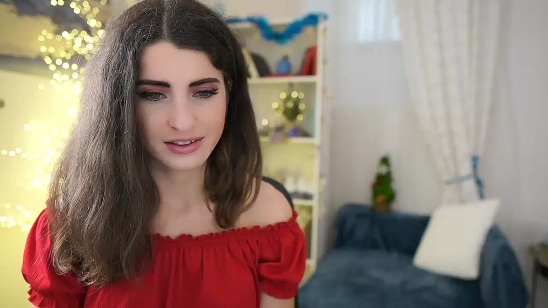 Gallery image thumbnail from EVA__LOVIA_'s myfreecams stream on, 12/24/2023, 12:30 image 16 of 20