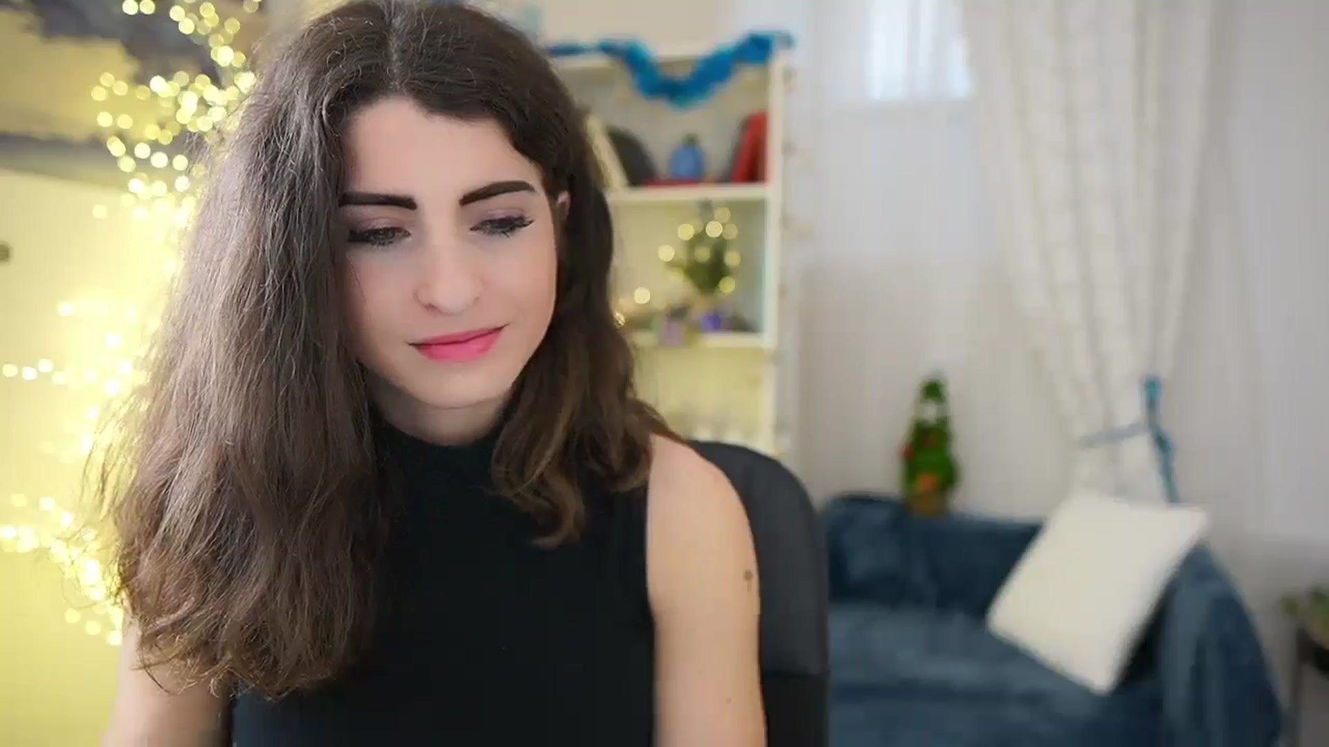 Gallery image thumbnail from EVA__LOVIA_'s myfreecams stream on, 12/27/2023, 11:34 image 18 of 20