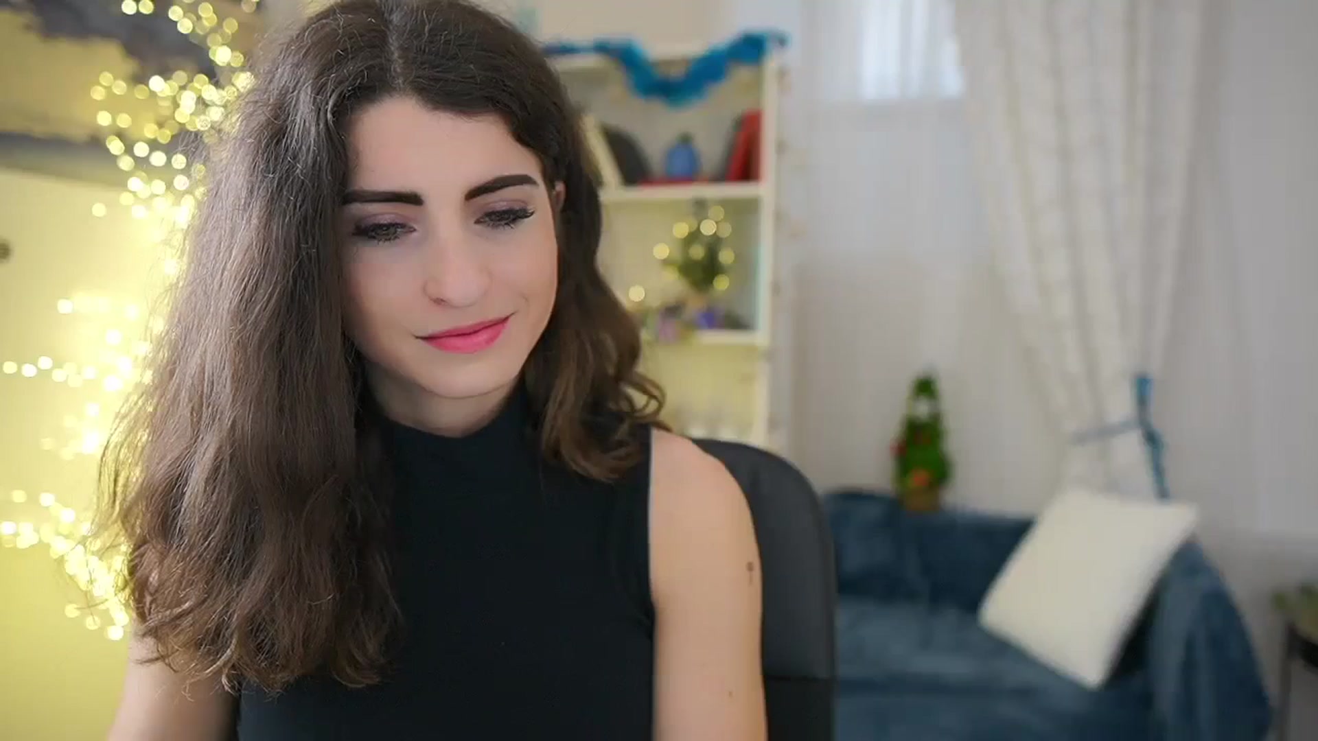 Gallery image thumbnail from EVA__LOVIA_'s myfreecams stream on, 12/27/2023, 11:34 image 16 of 20