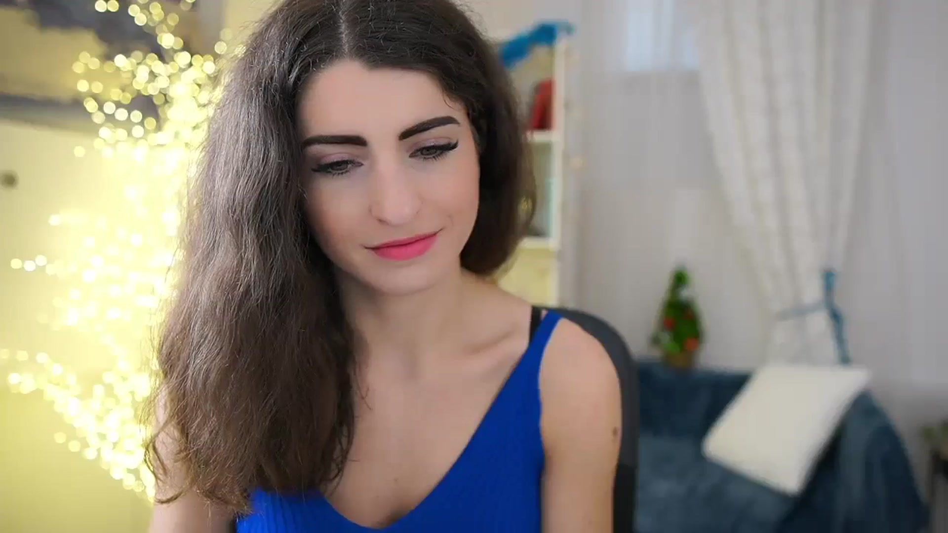 Gallery image thumbnail from EVA__LOVIA_'s myfreecams stream on, 12/28/2023, 14:07 image 17 of 20