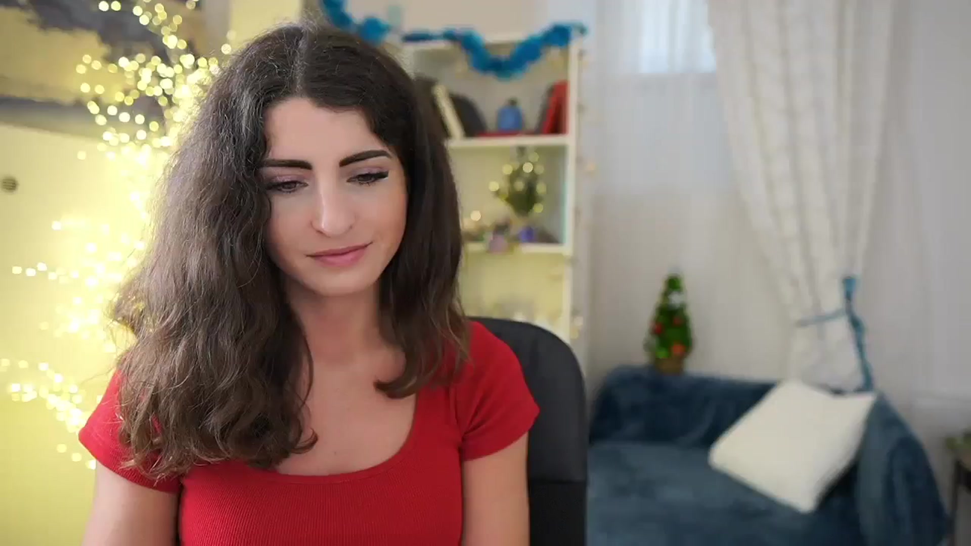 Gallery image thumbnail from EVA__LOVIA_'s myfreecams stream on, 12/29/2023, 12:18 image 14 of 20