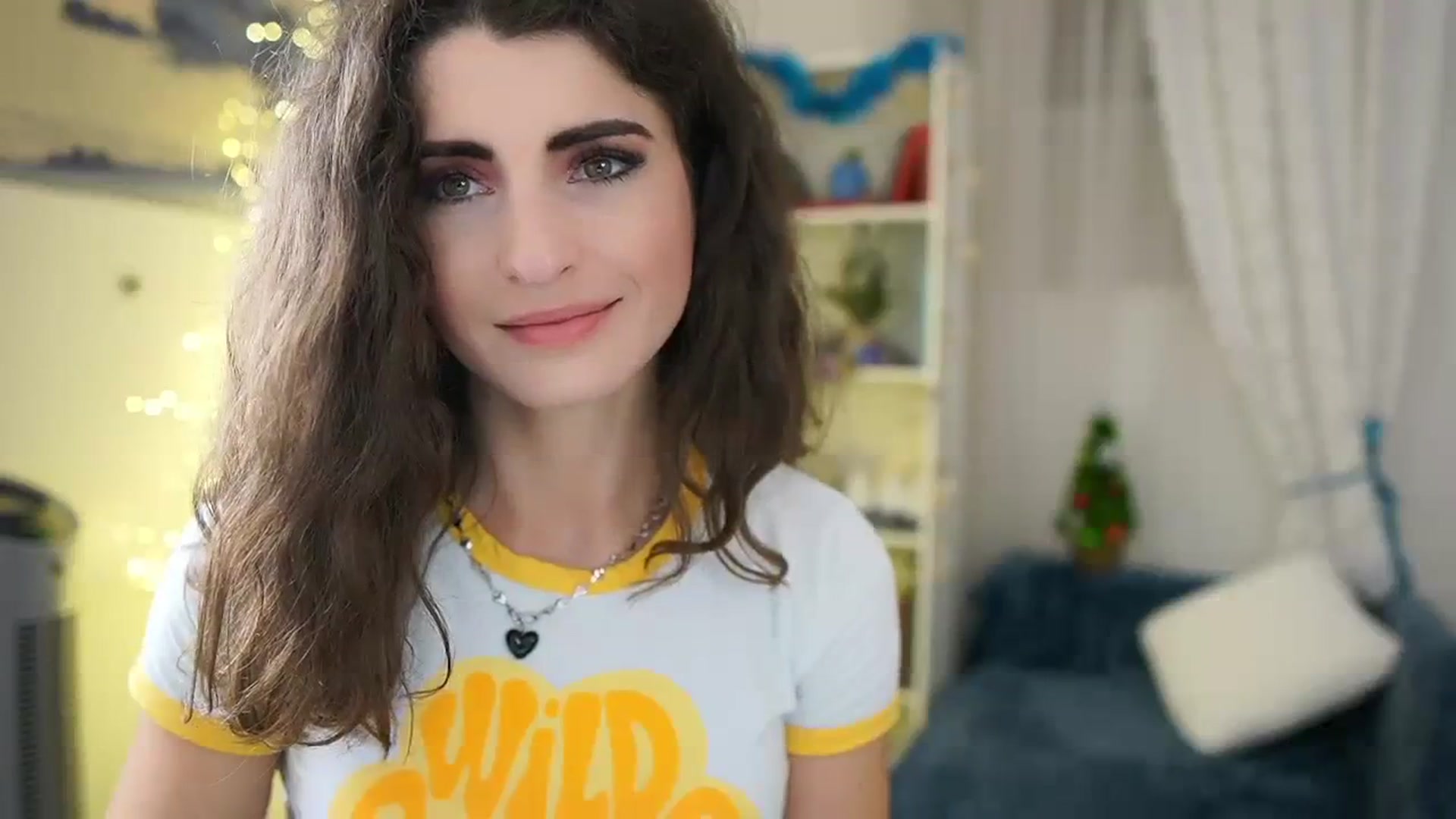 Gallery image thumbnail from EVA__LOVIA_'s myfreecams stream on, 12/31/2023, 19:17 image 2 of 20