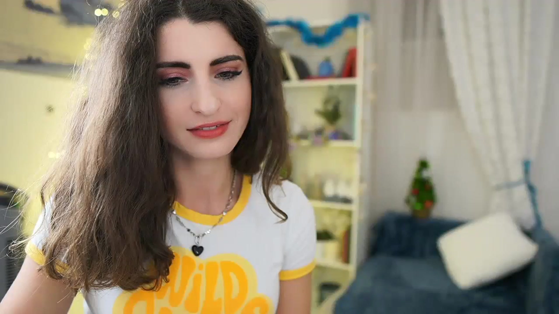 Gallery image thumbnail from EVA__LOVIA_'s myfreecams stream on, 12/31/2023, 22:02 image 3 of 20