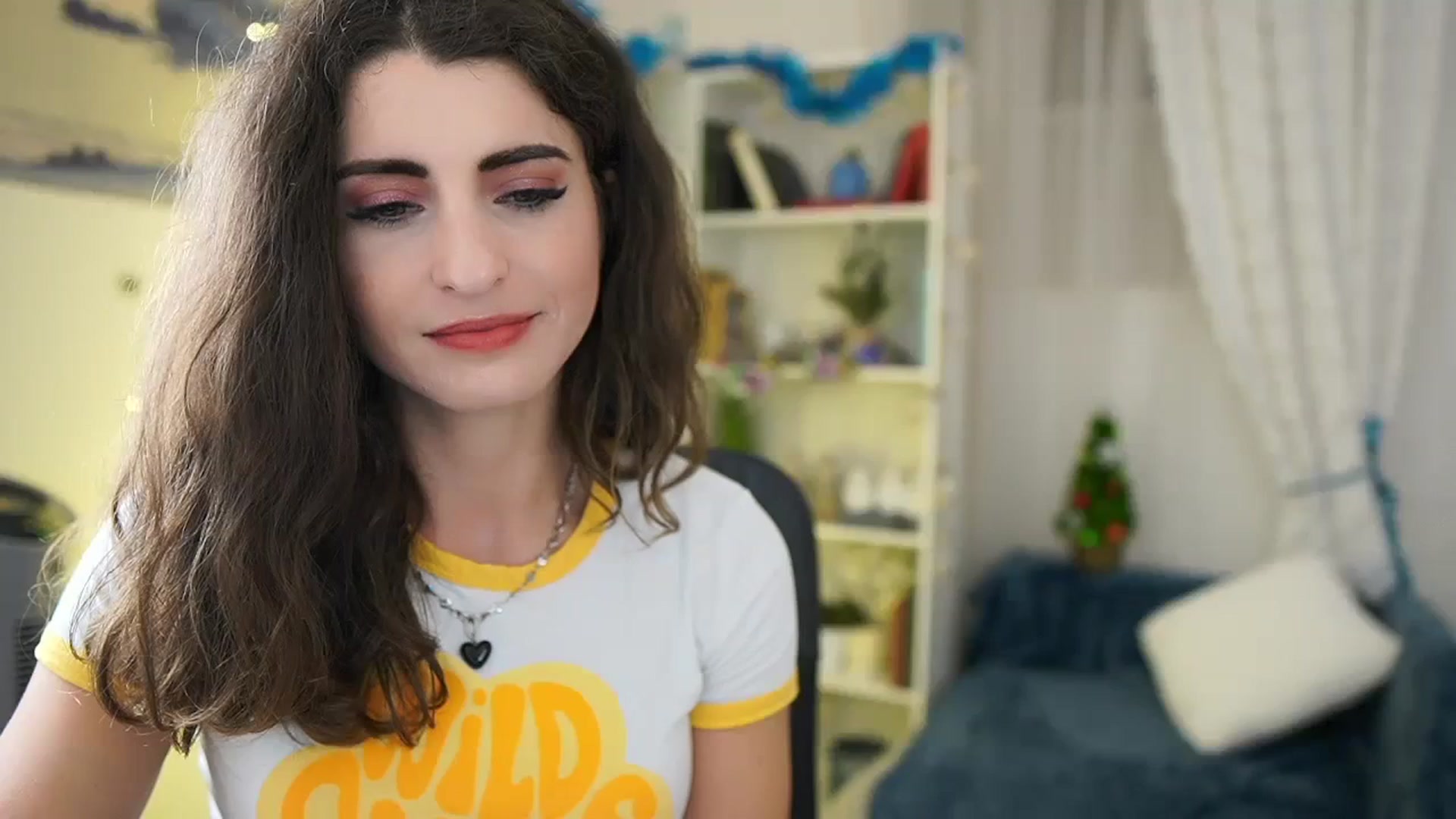 Gallery image thumbnail from EVA__LOVIA_'s myfreecams stream on, 12/31/2023, 22:02 image 15 of 20