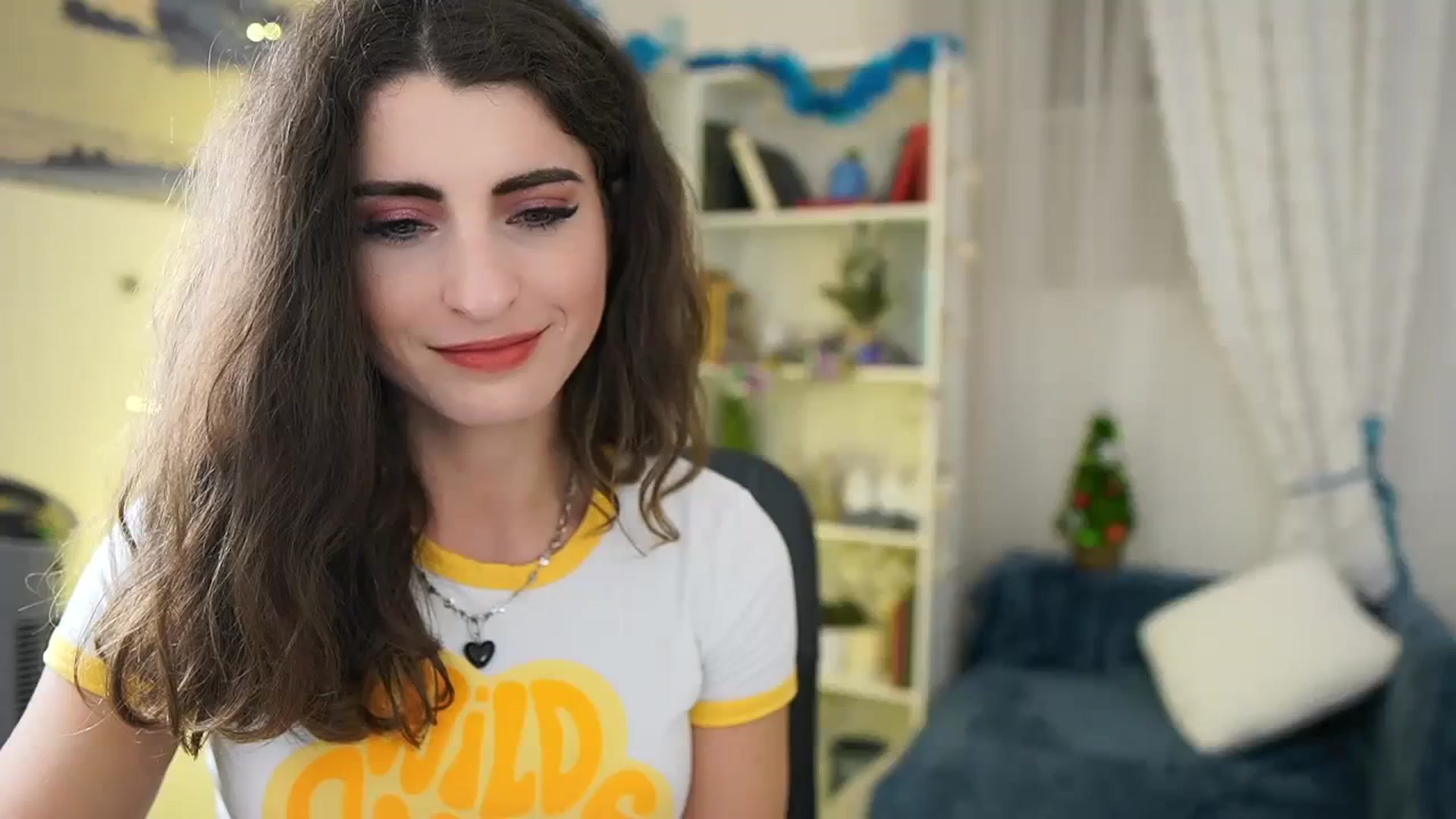 Gallery image thumbnail from EVA__LOVIA_'s myfreecams stream on, 12/31/2023, 22:02 image 18 of 20
